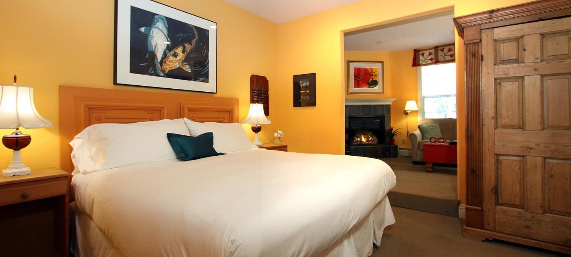 Superior King Room