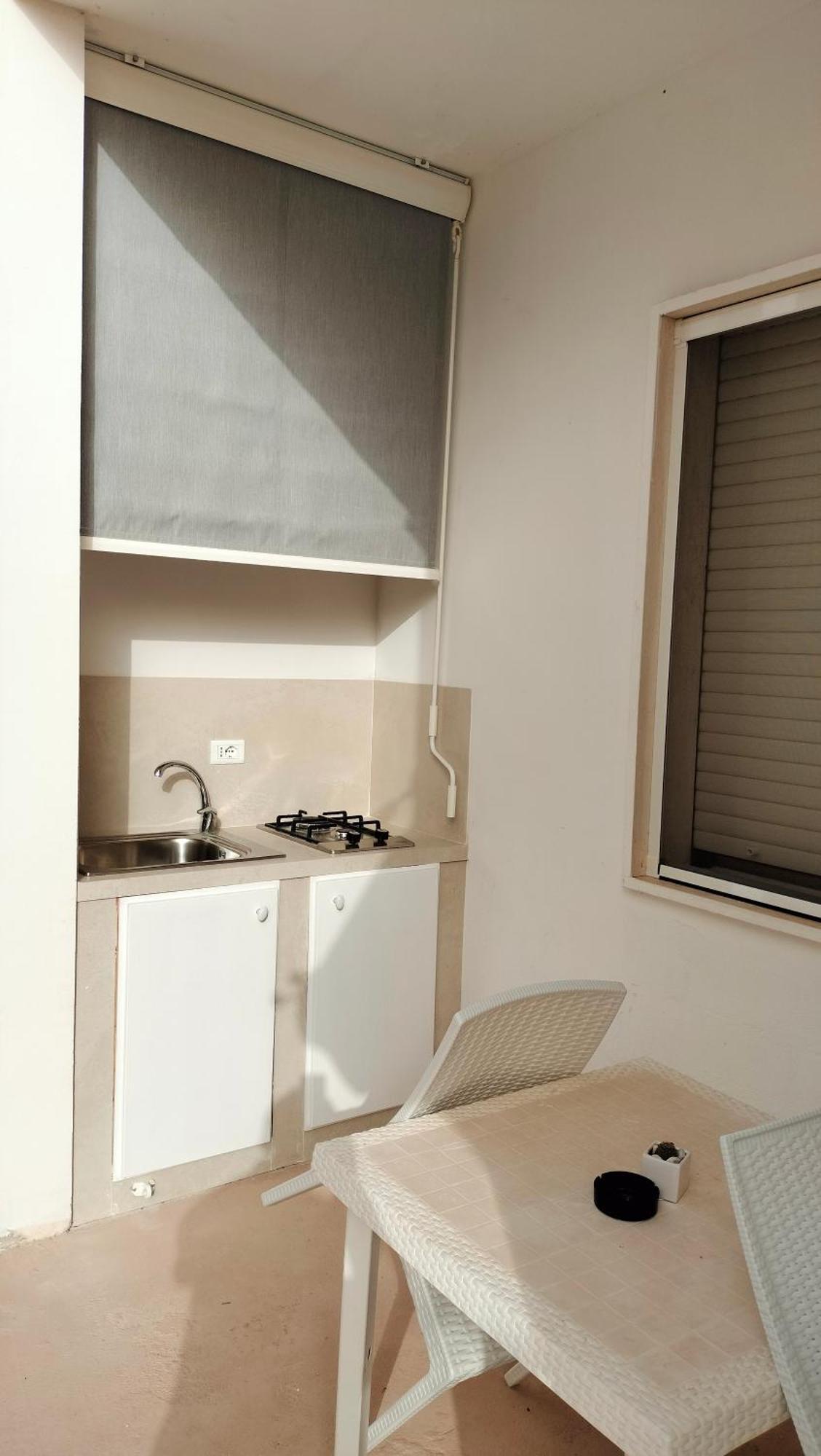 Deluxe Studio