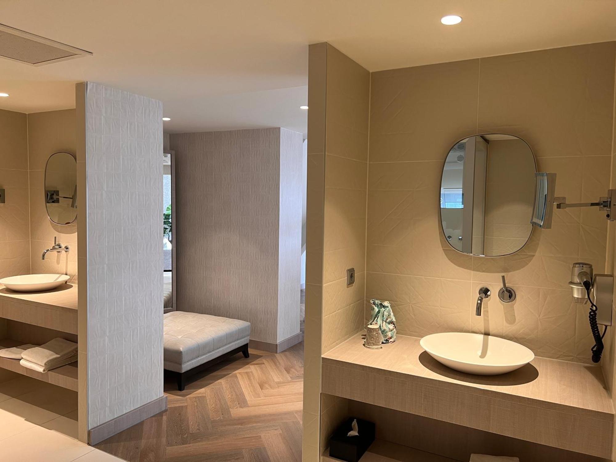 Suite Hot Tub