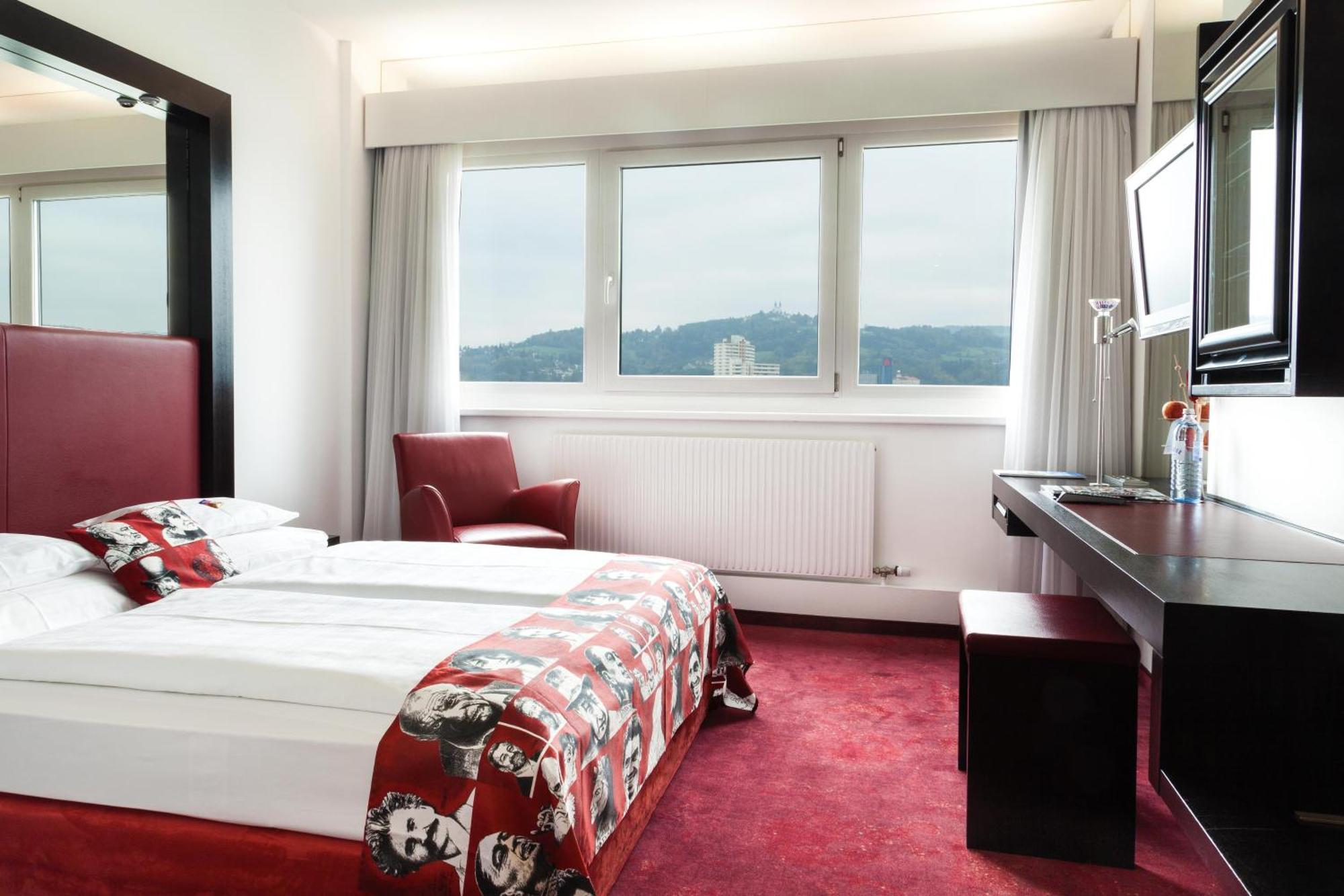 Superior Double or Twin Room Lake View