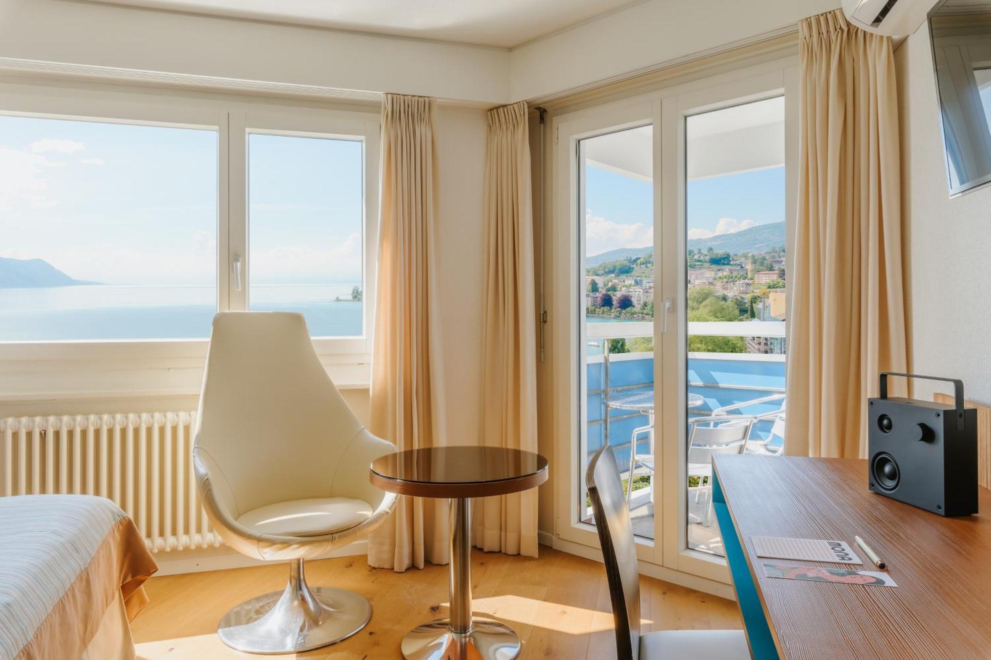 Cosy Mona – lake view balcony