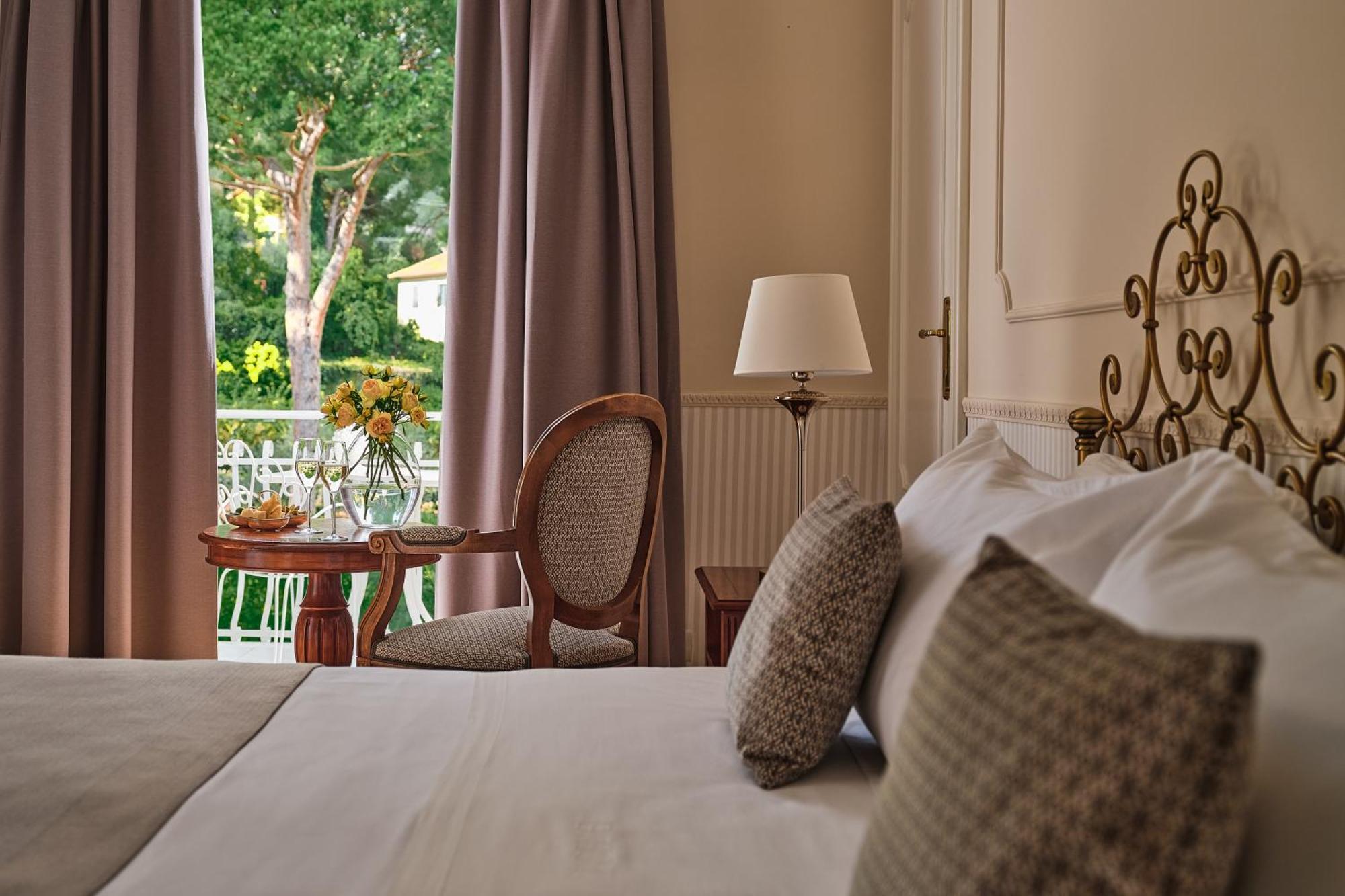 Superior Double or Twin Room Garden View