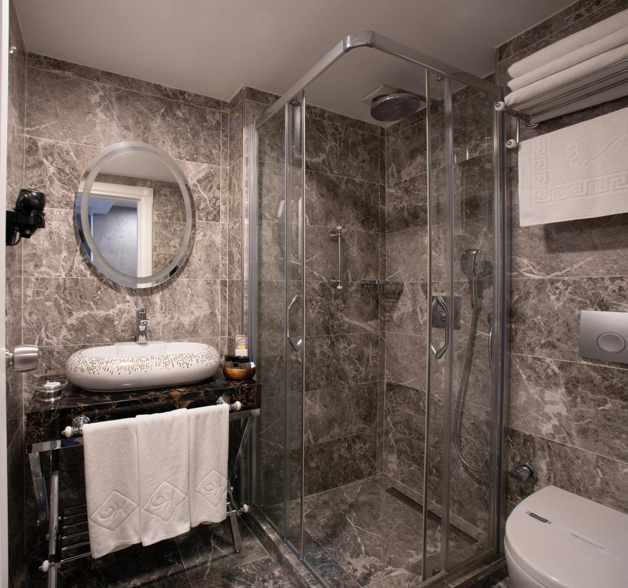 Deluxe Double Room City View