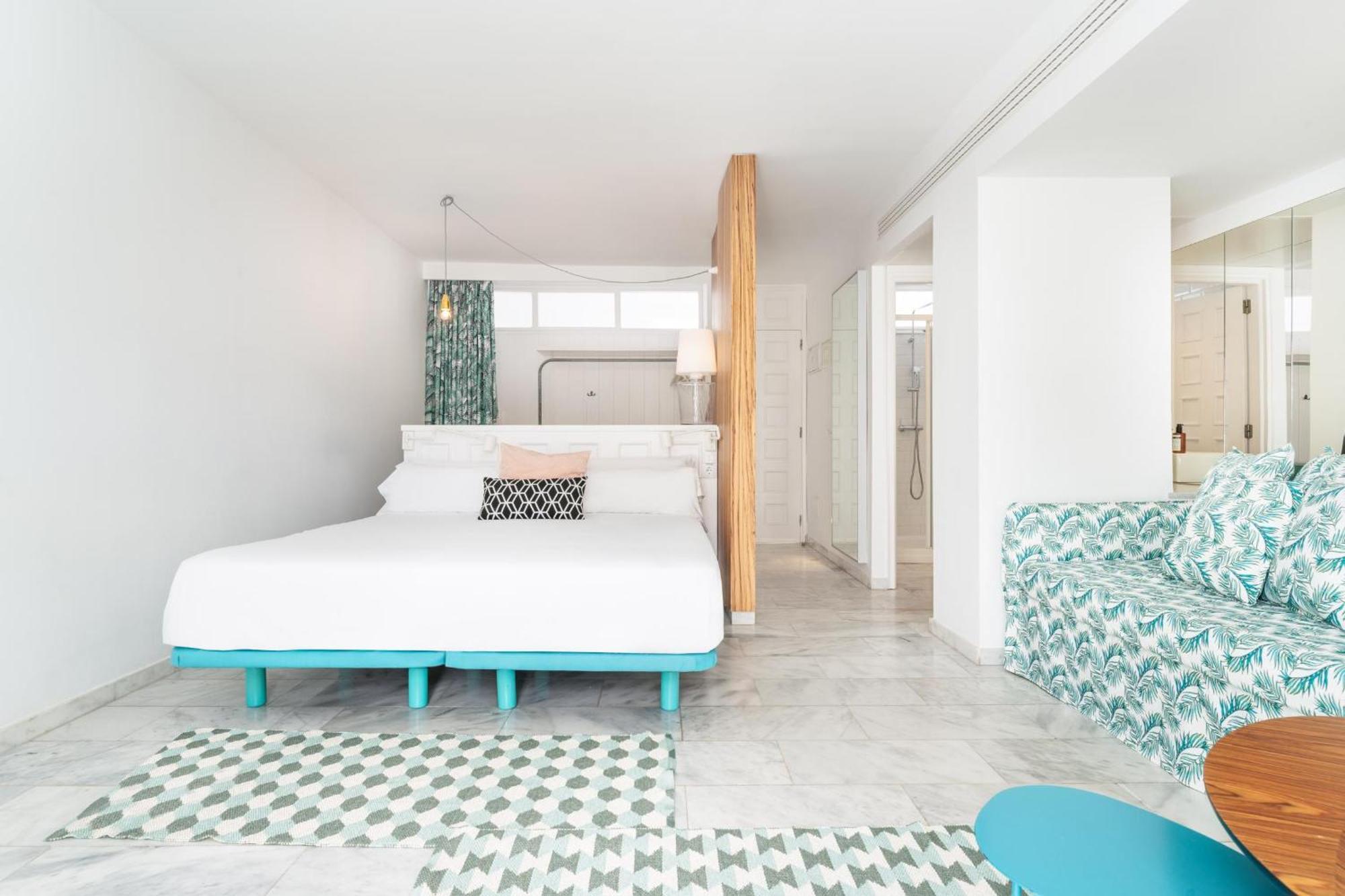 Junior Suite Balcony