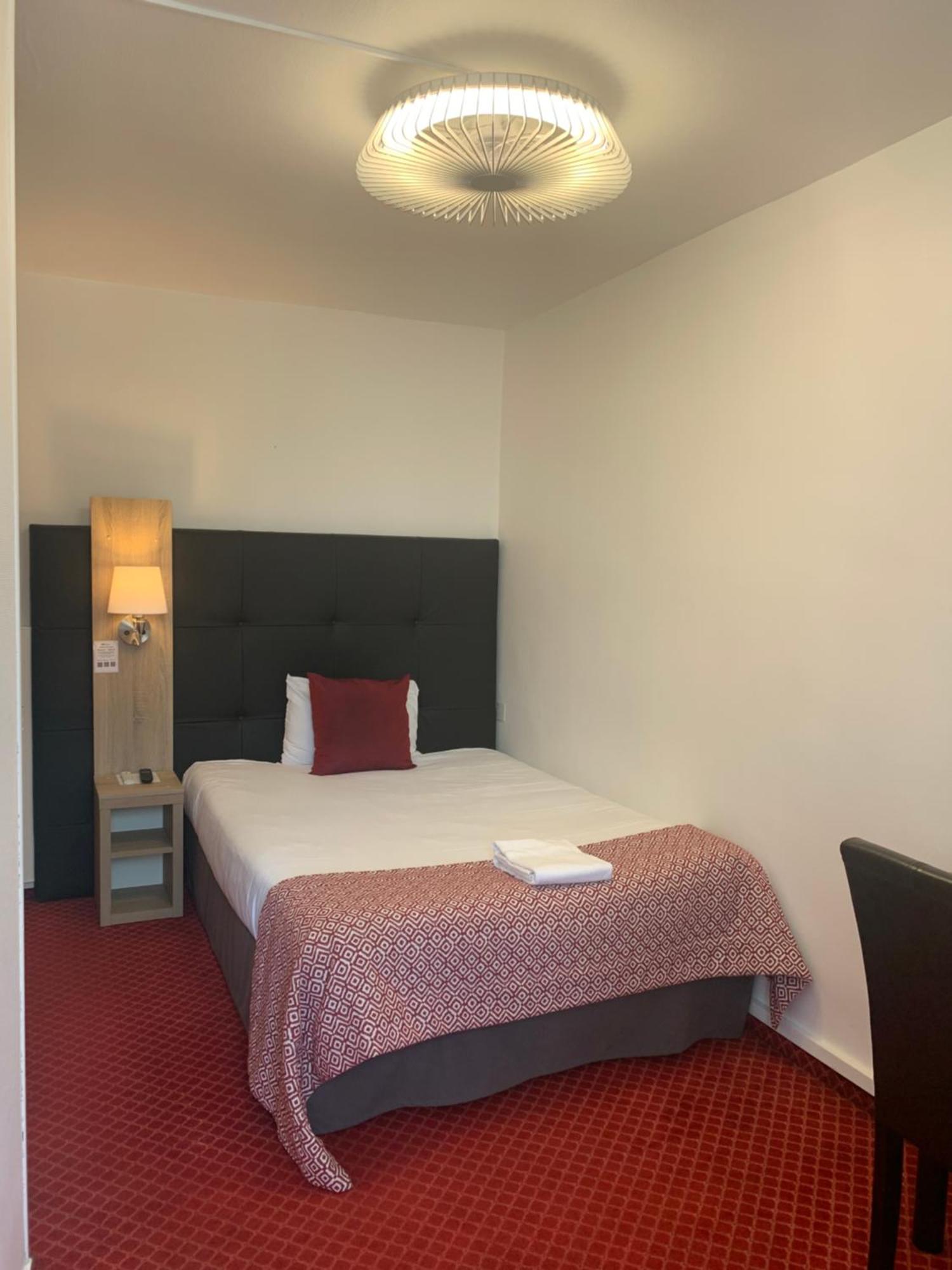 Superior Single Room