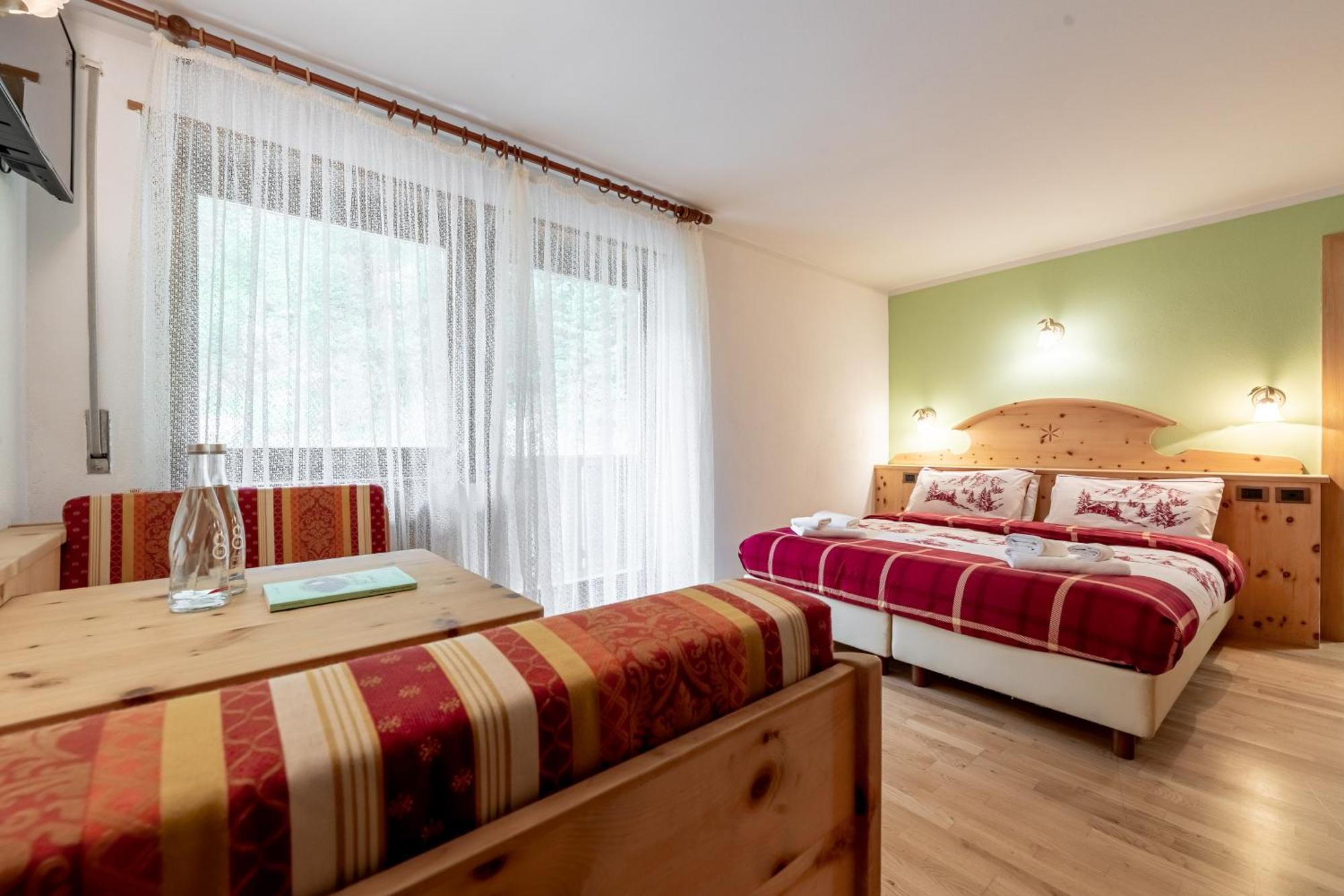 Classic Triple Room