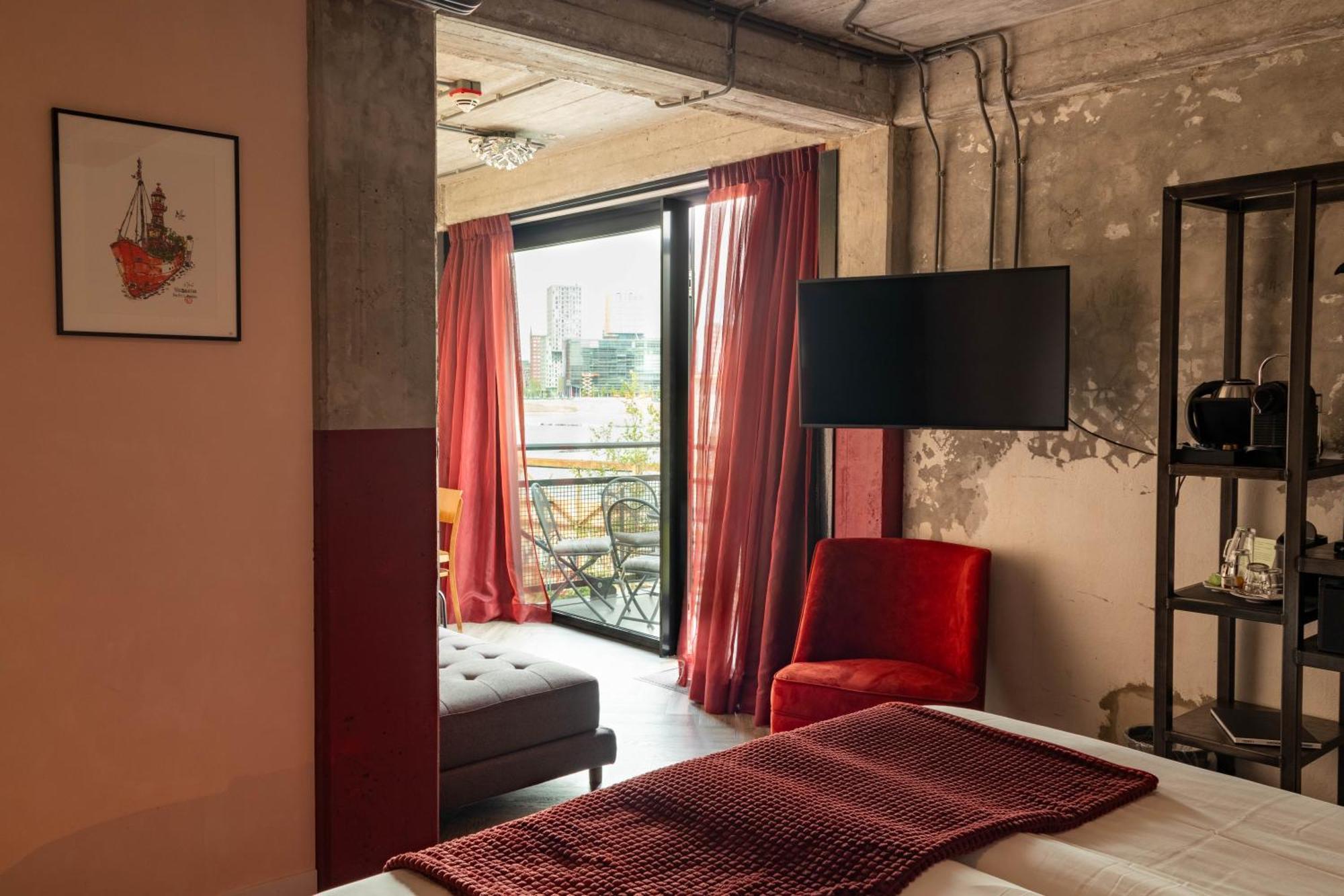 Deluxe Double Room Balcony