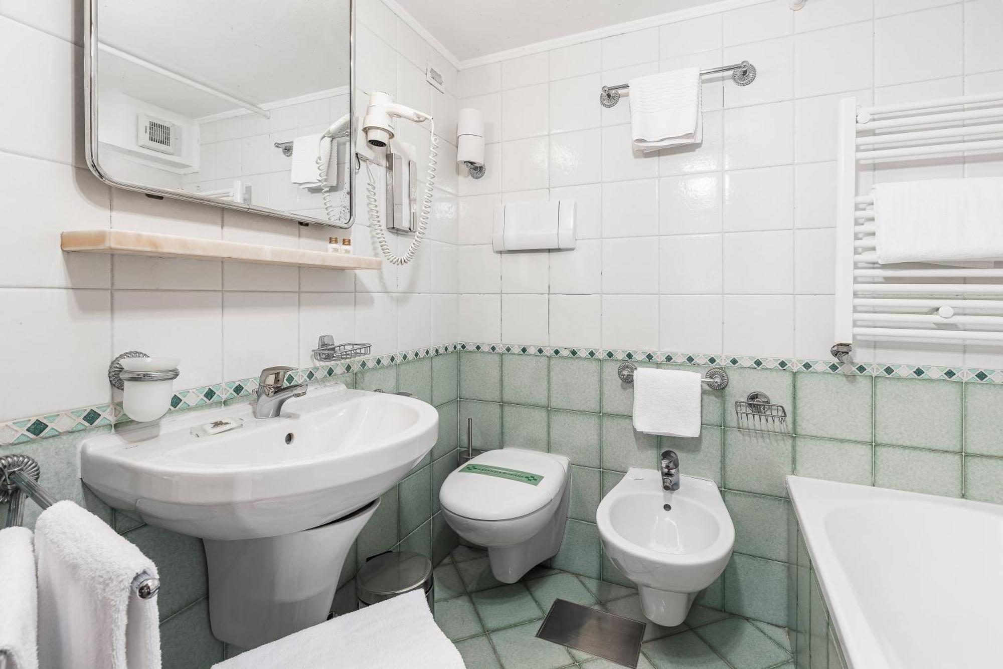 Classic Double or Twin Room