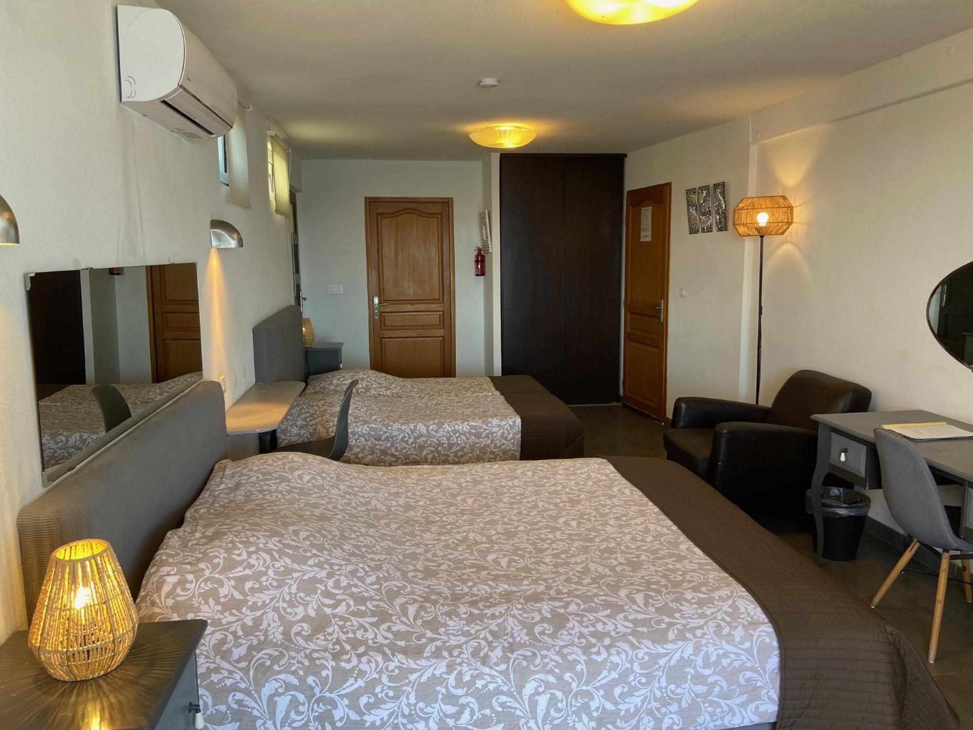 Quadruple Room Sea View