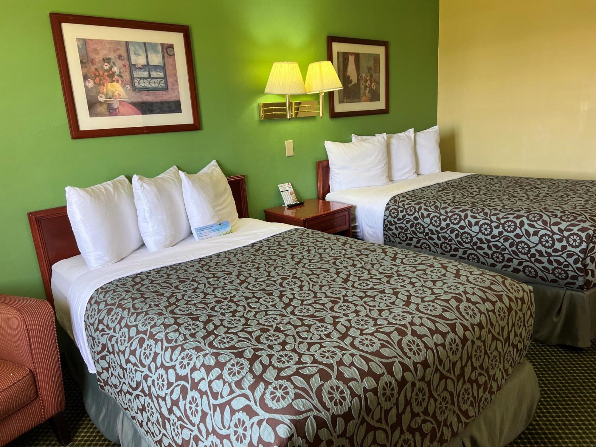 Double Room Two Double Beds Non-Smoking