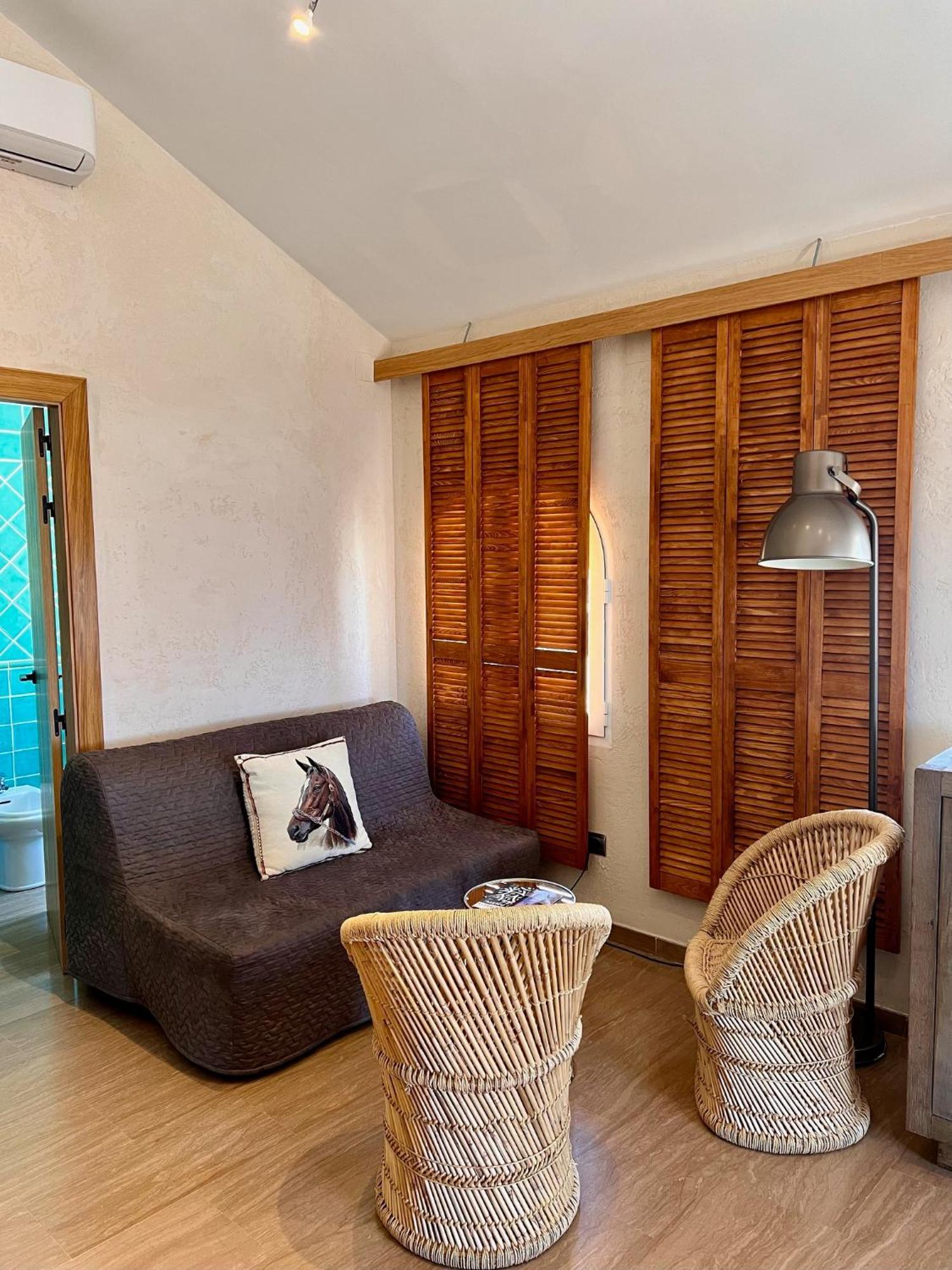 Deluxe Suite Sea View