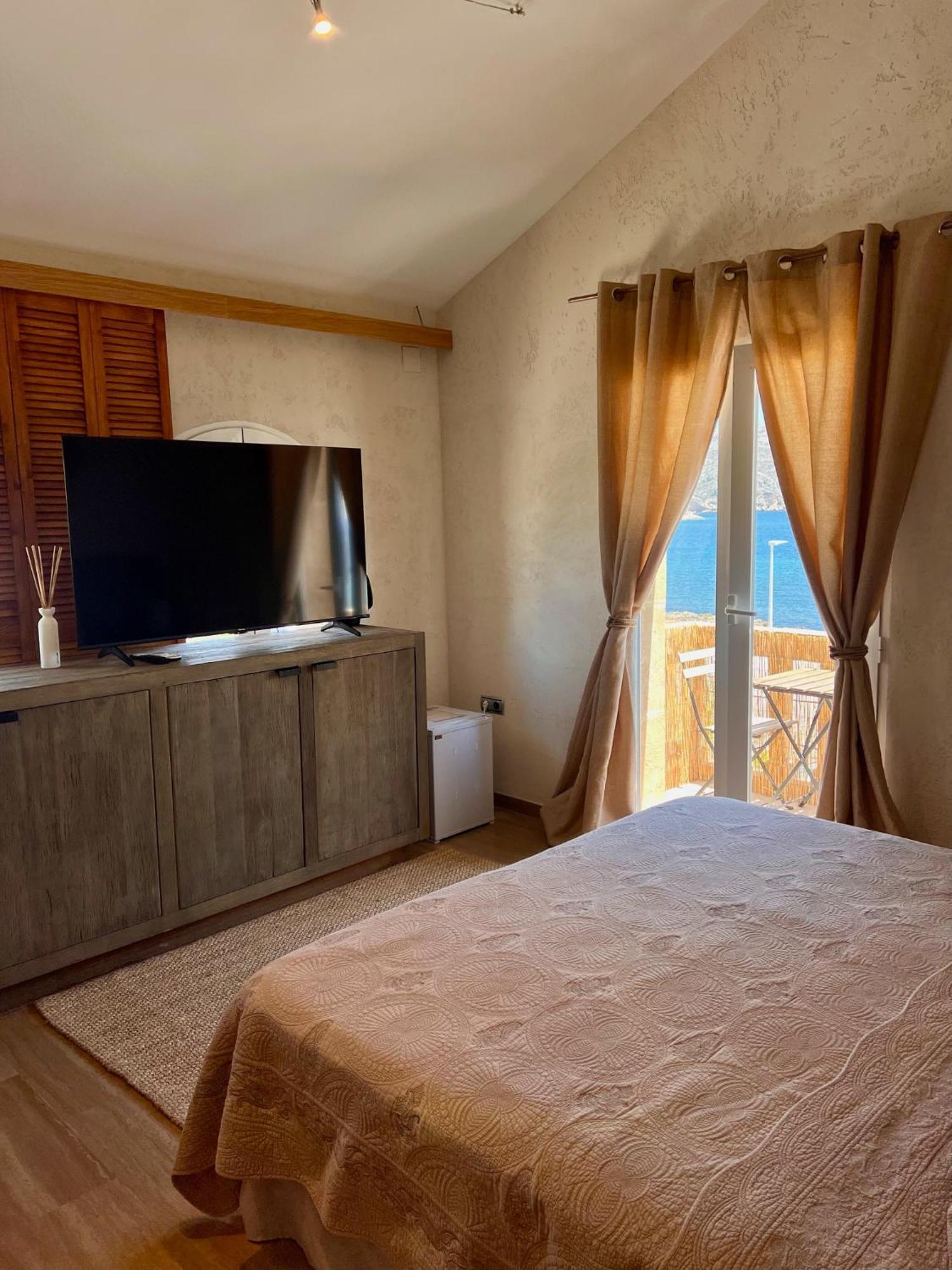 Deluxe Suite Sea View