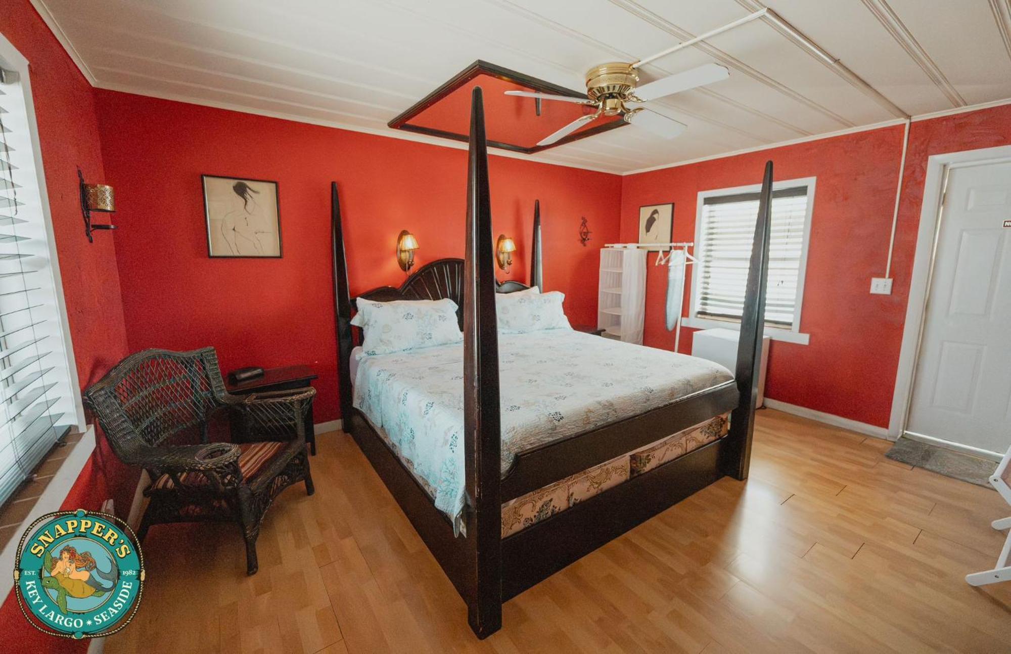 Honeymoon Room