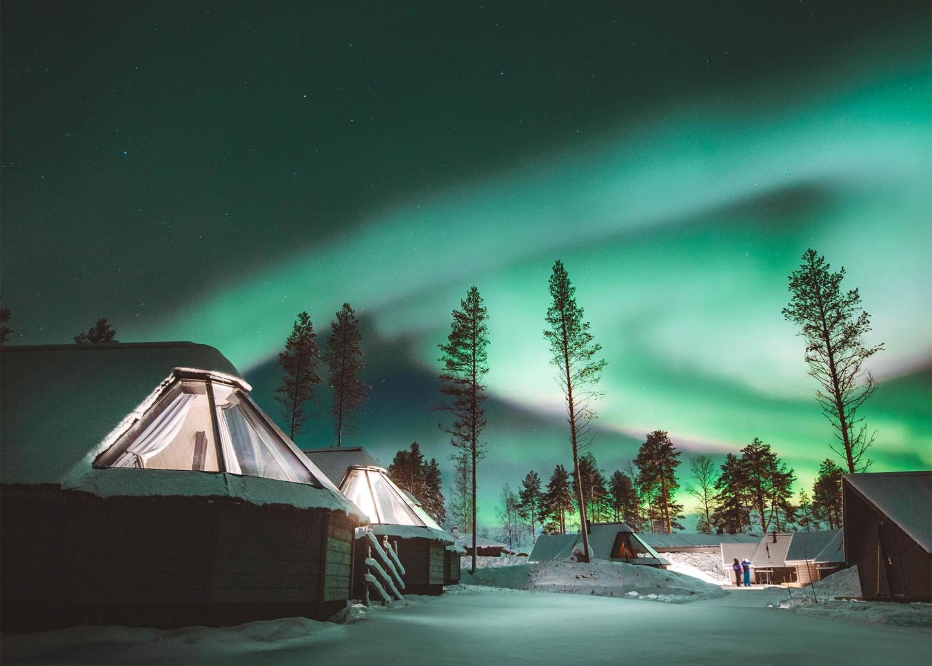 Aurora Cabin King
