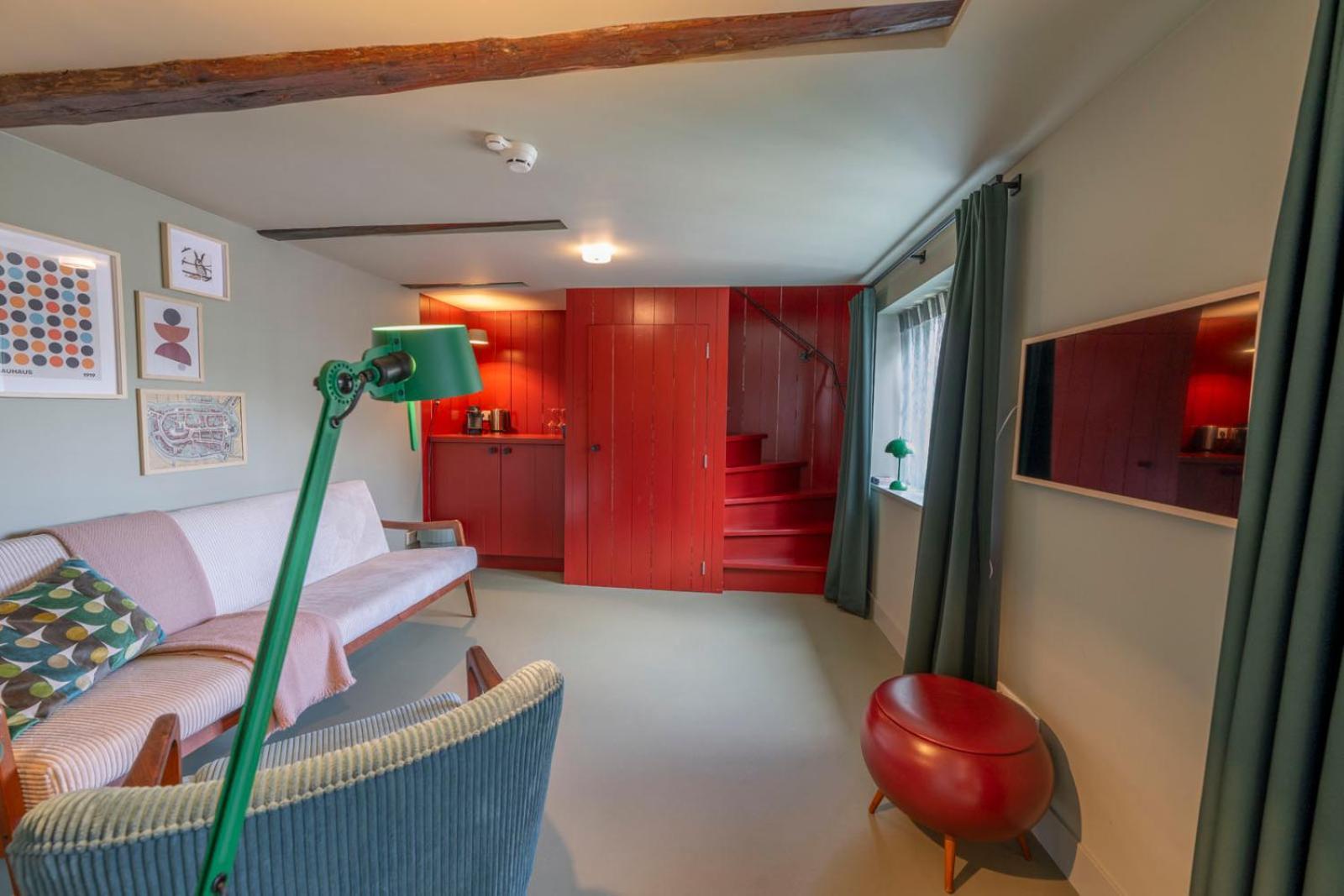 Deluxe Queen Room