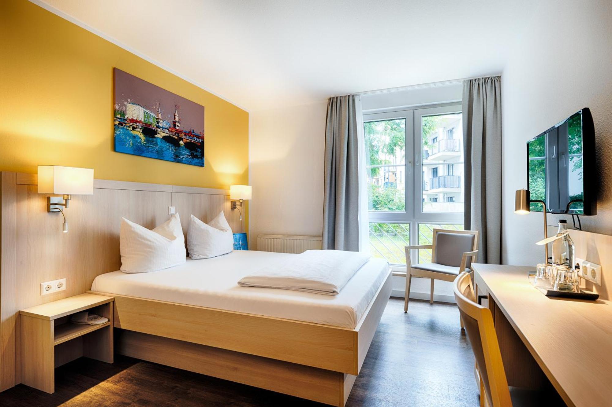 Premium Queen Room