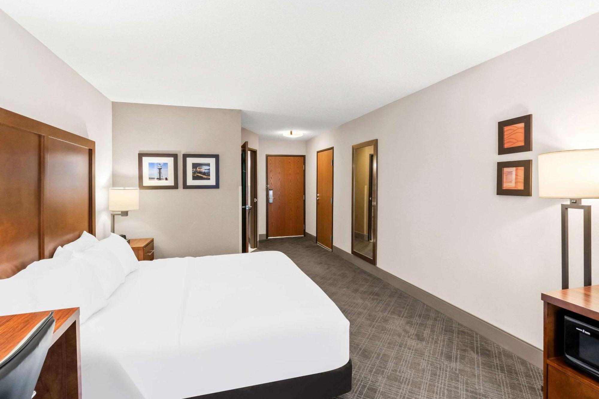 King Room - Accessible/Non-Smoking,1601697702:JPEG