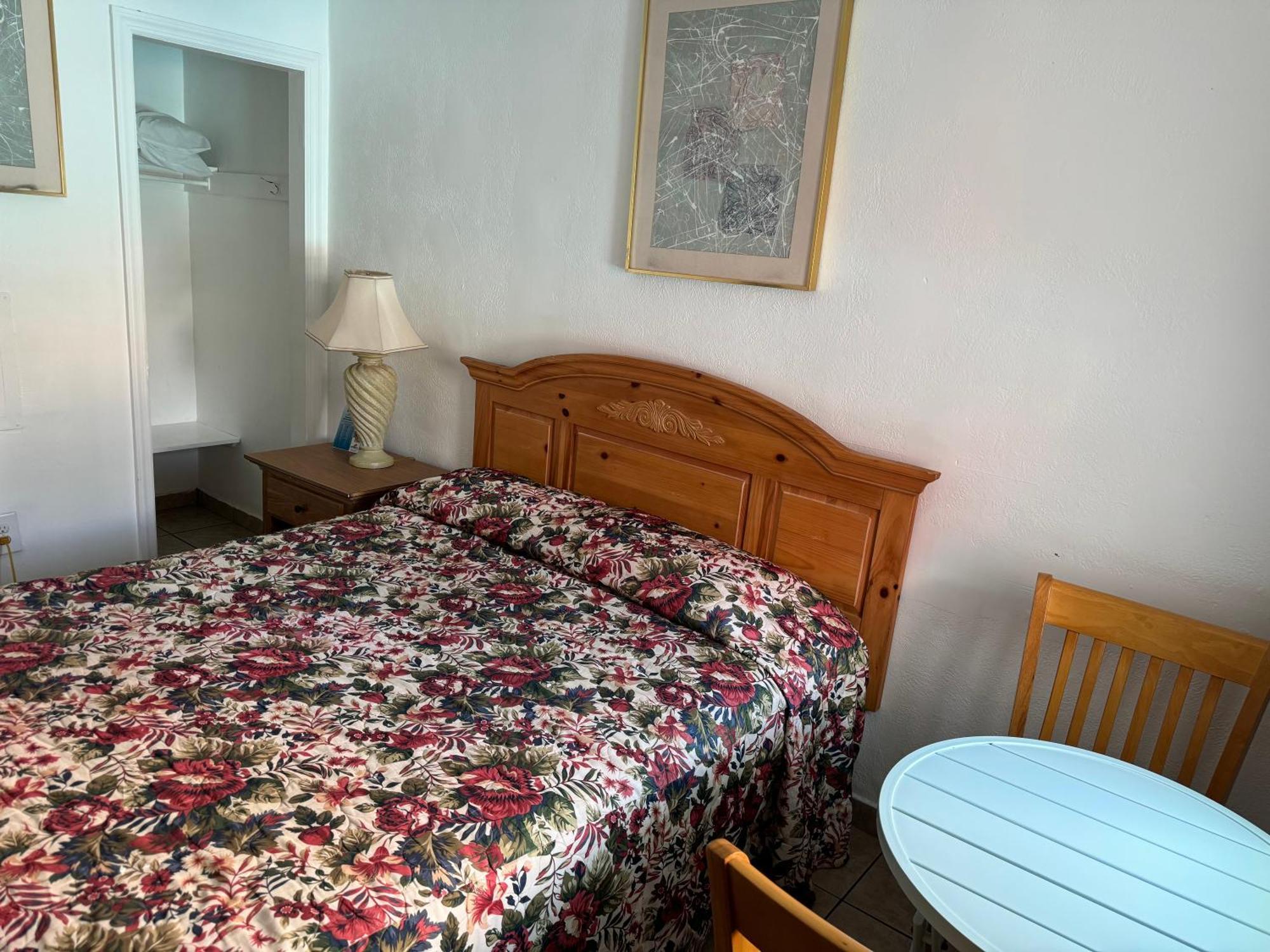 Queen Room