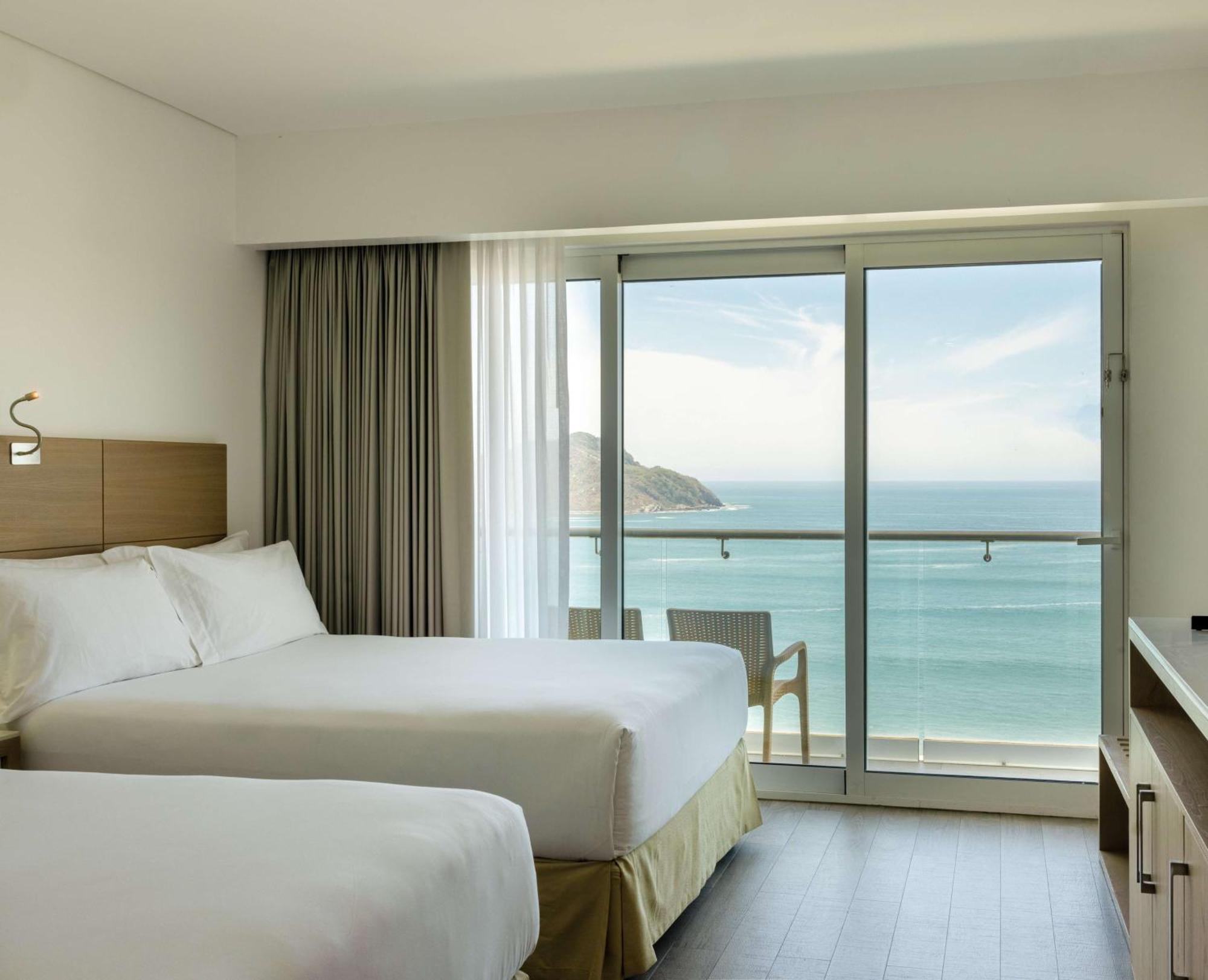 Deluxe Oceanfront Double Room