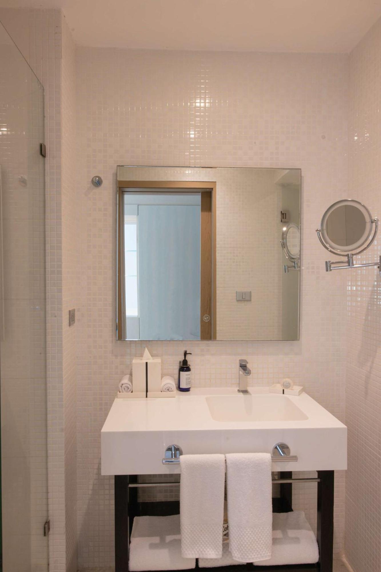 Deluxe Oceanfront Double Room