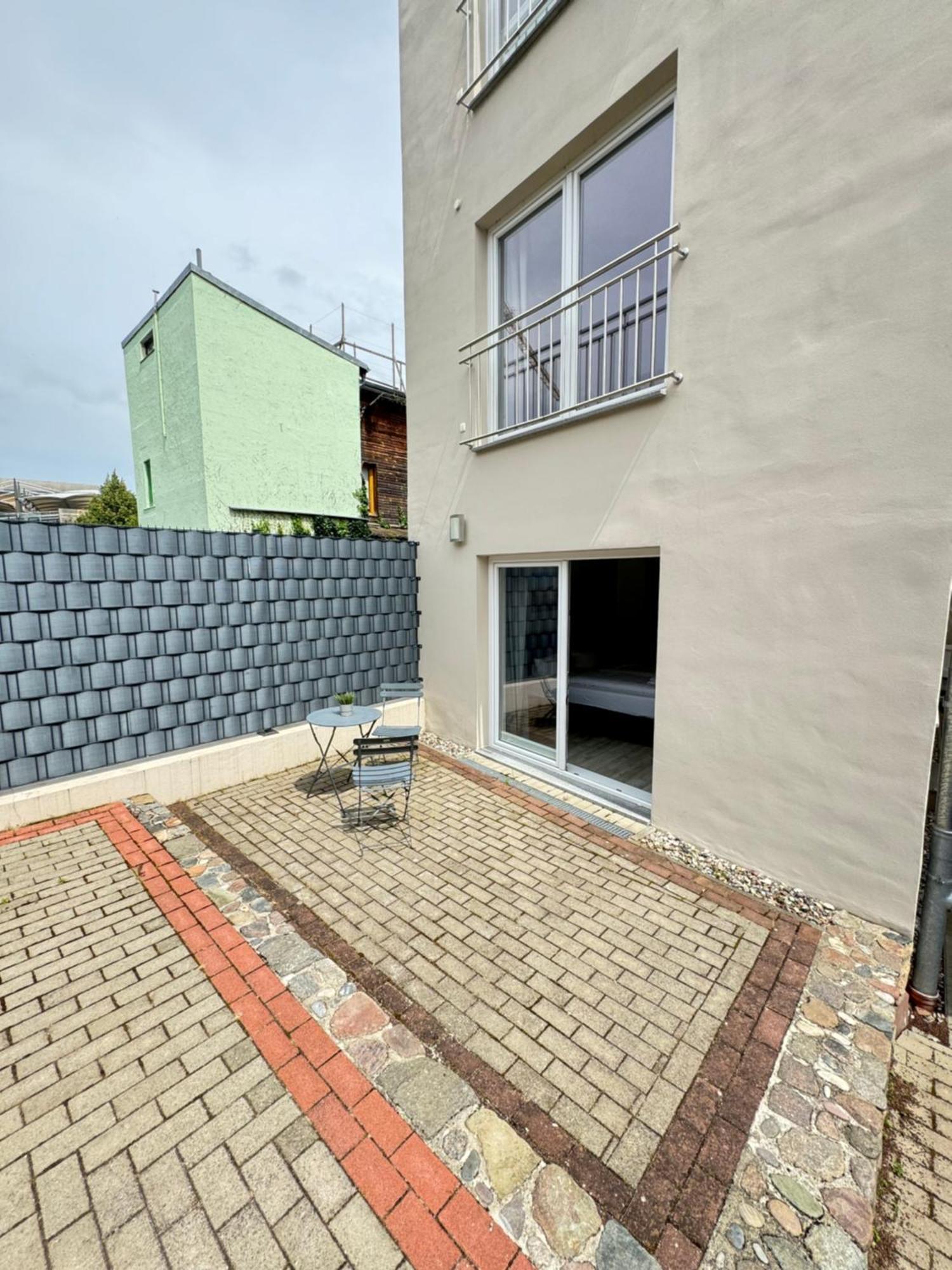 Dreibettzimmer mit Terrasse