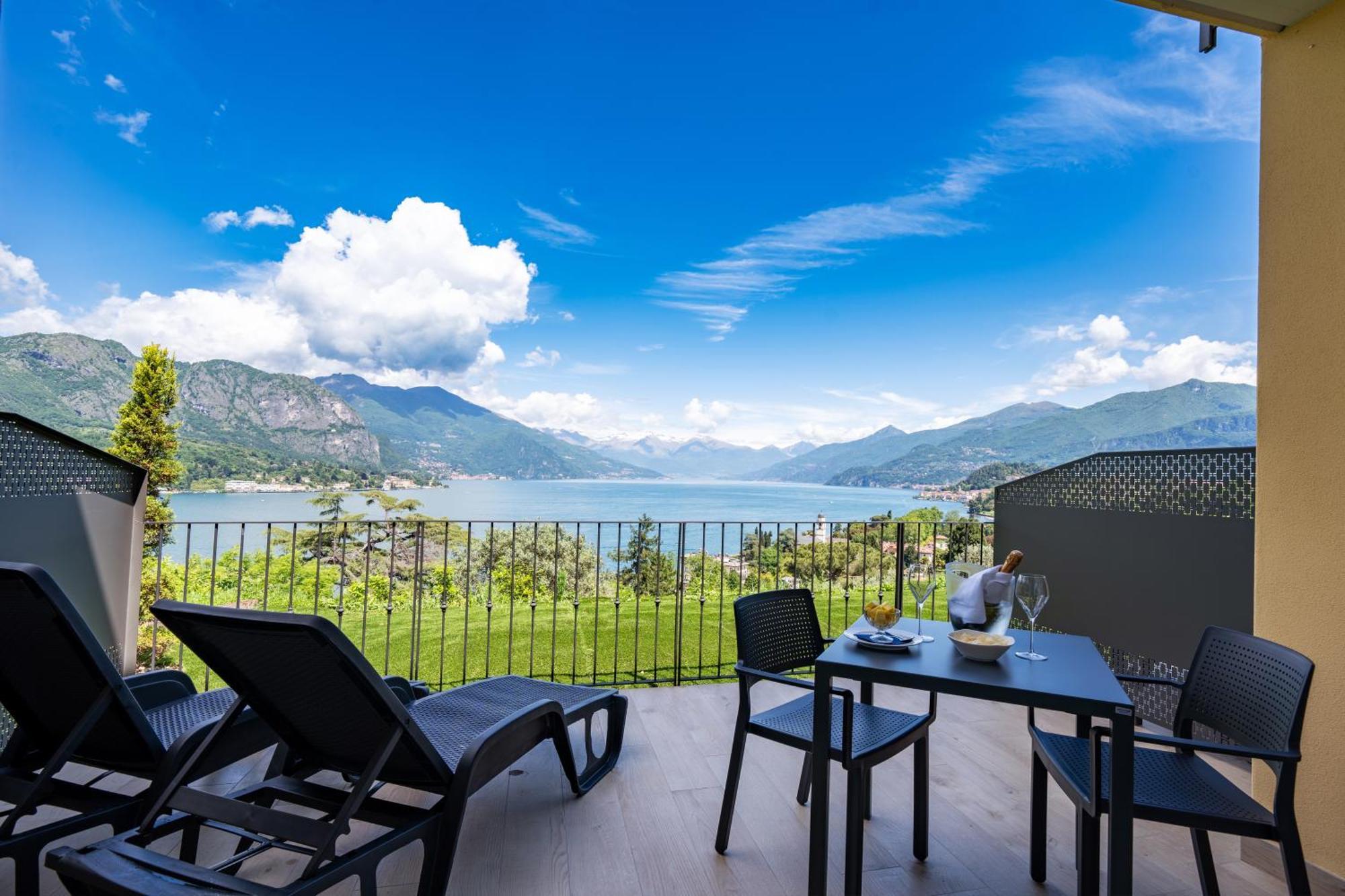 Deluxe Double or Twin Room Lake View