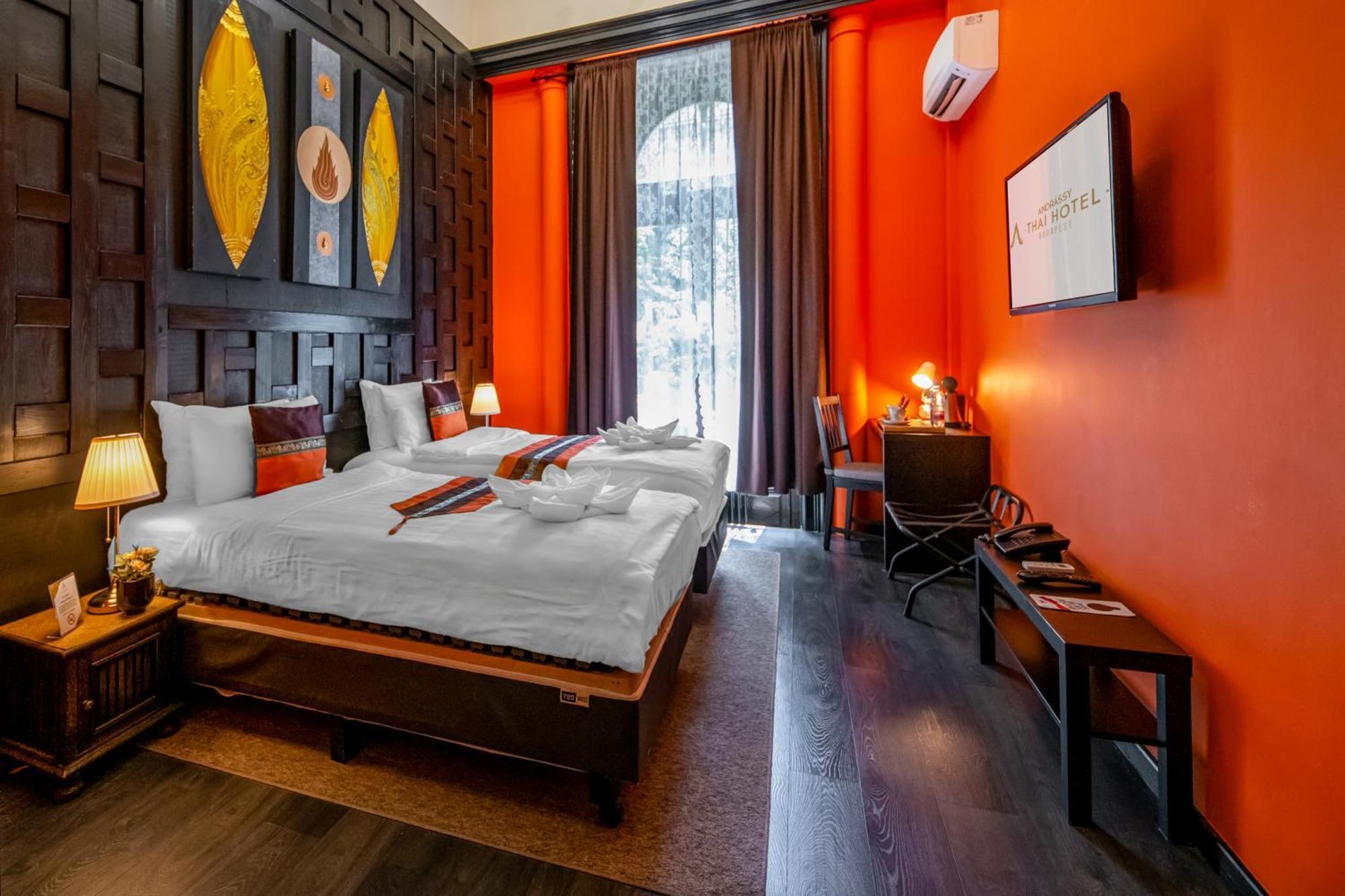 Superior Double or Twin Room City View