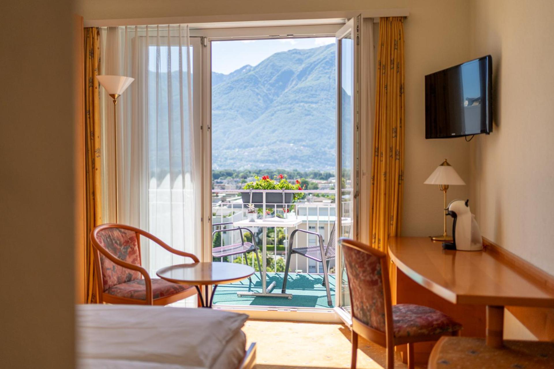 Superior Panorama Double Room Balcony Lake view