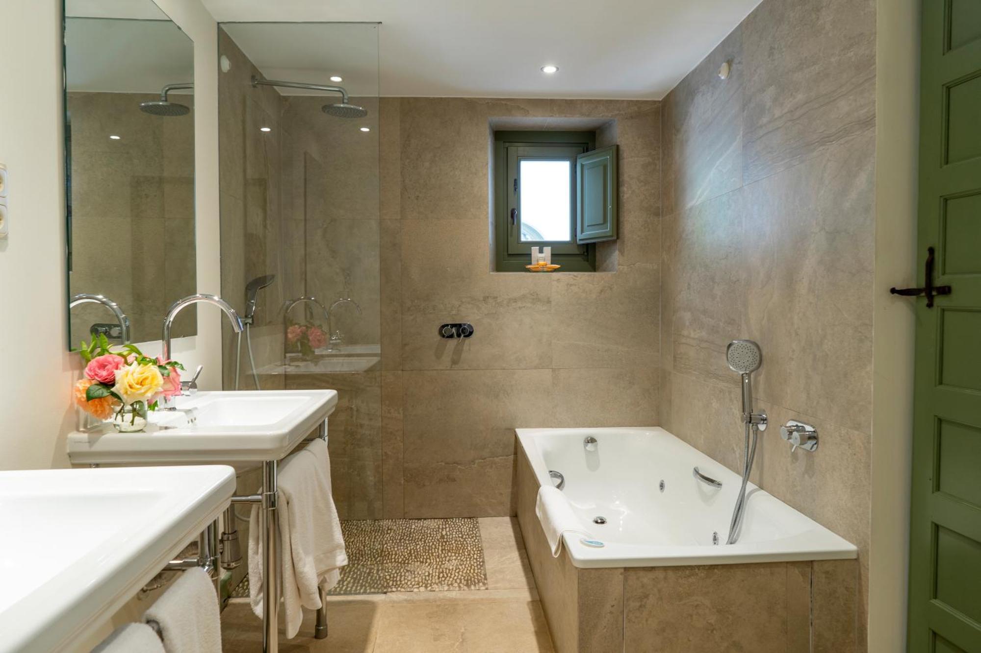 Suite Room