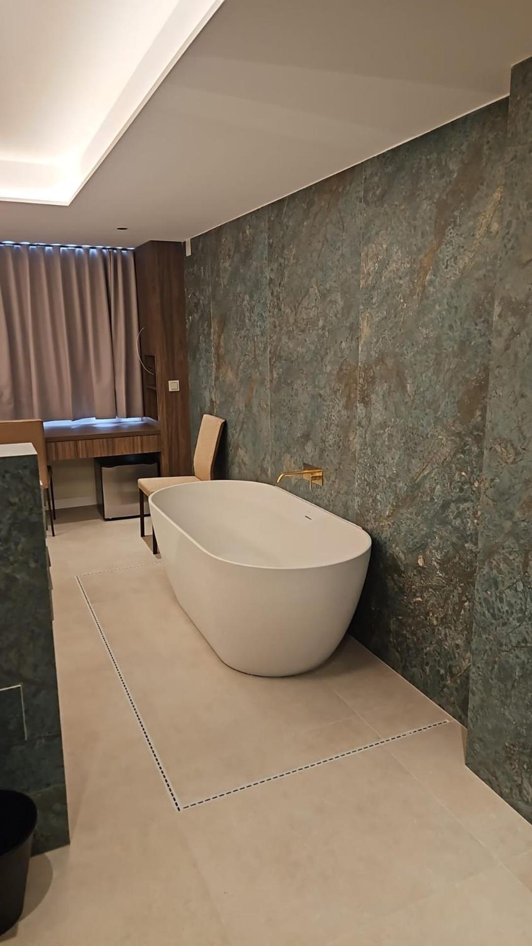 Deluxe King Suite Junior