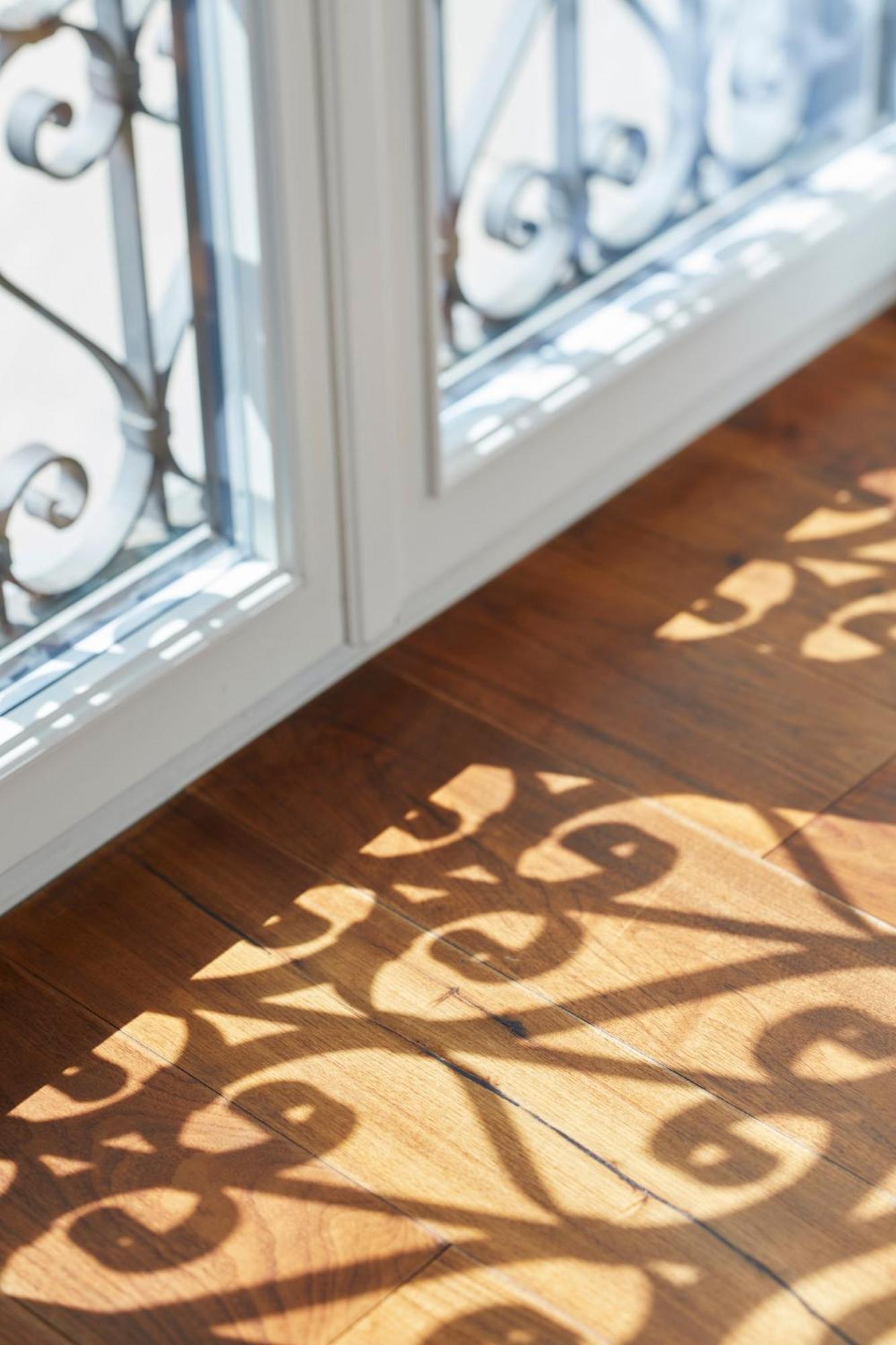 Deluxe Room King,1602988551:JPEG