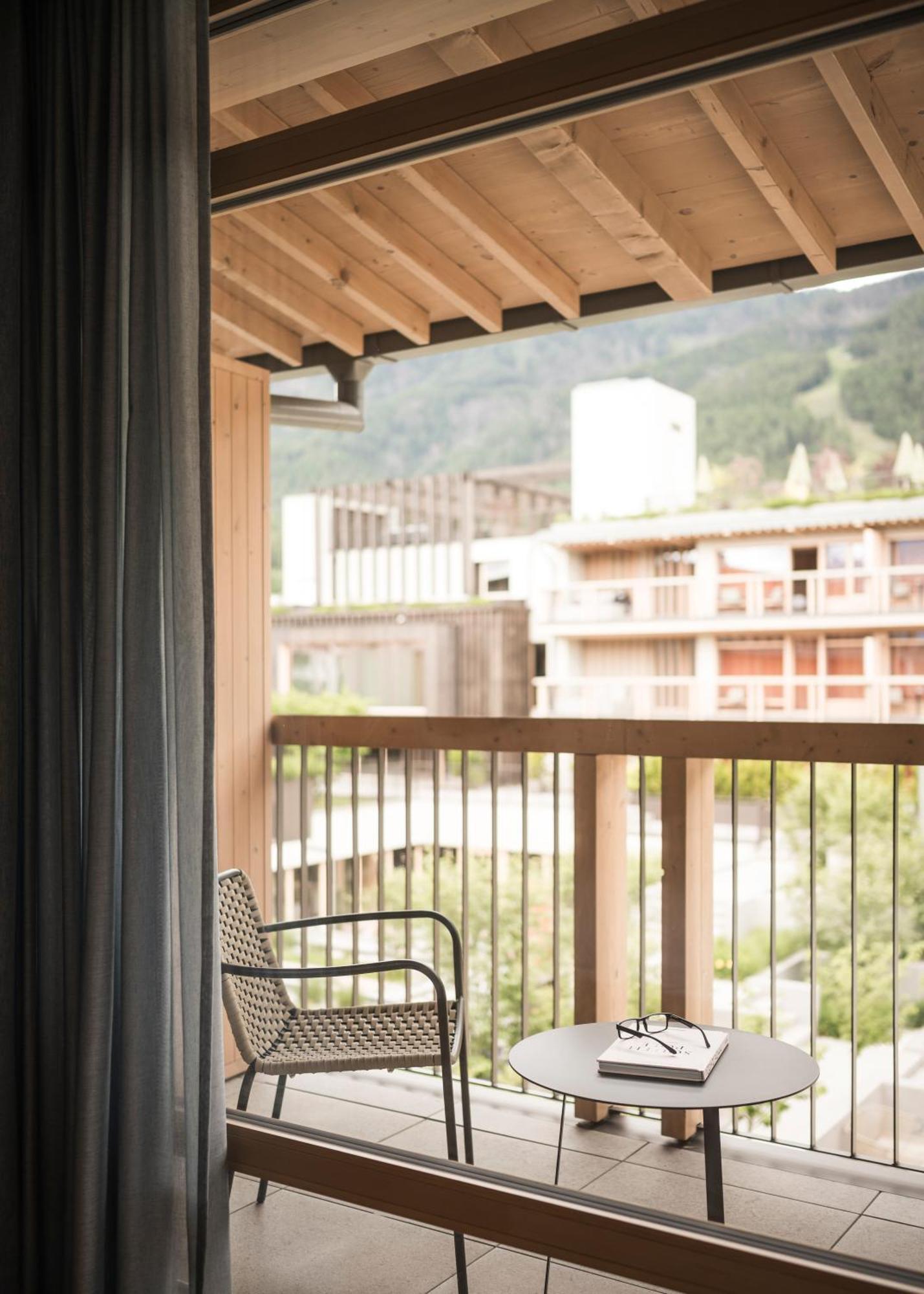 Grand Deluxe Double Room Balcony