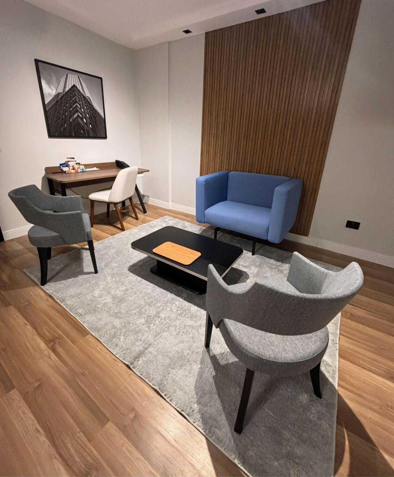 Executive Suite