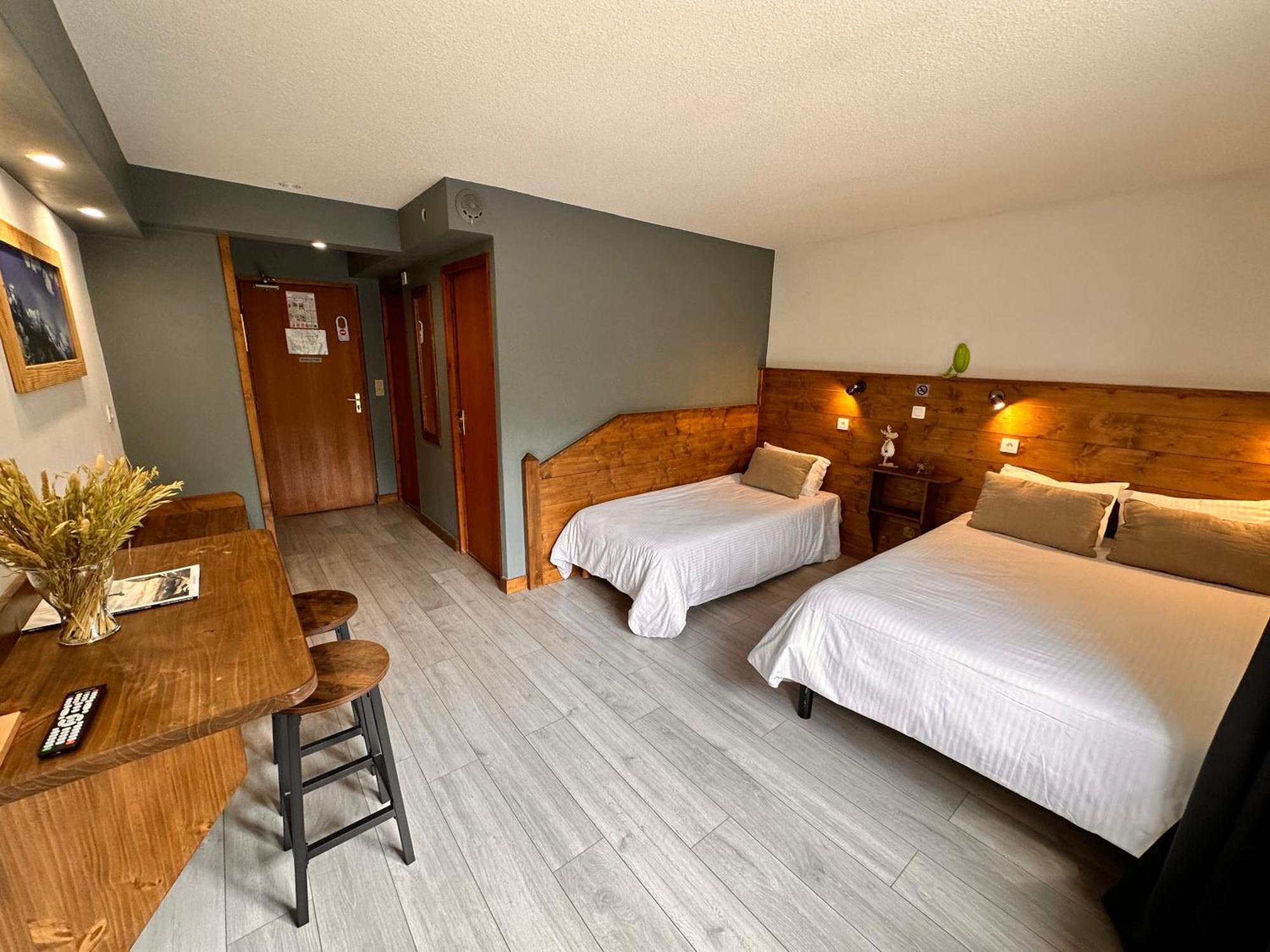 Superior Triple Room,1756517466:JPEG