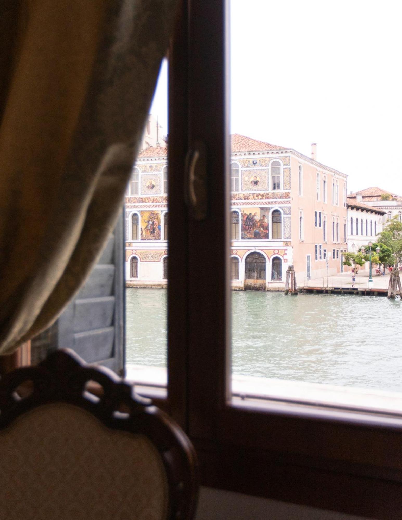 Suite Grand Canal View