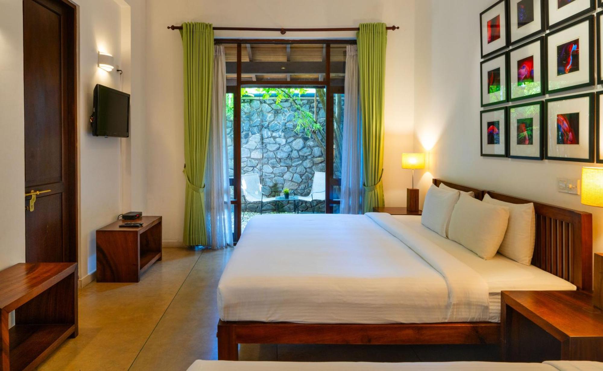 Deluxe Triple Room on Food & Beverage