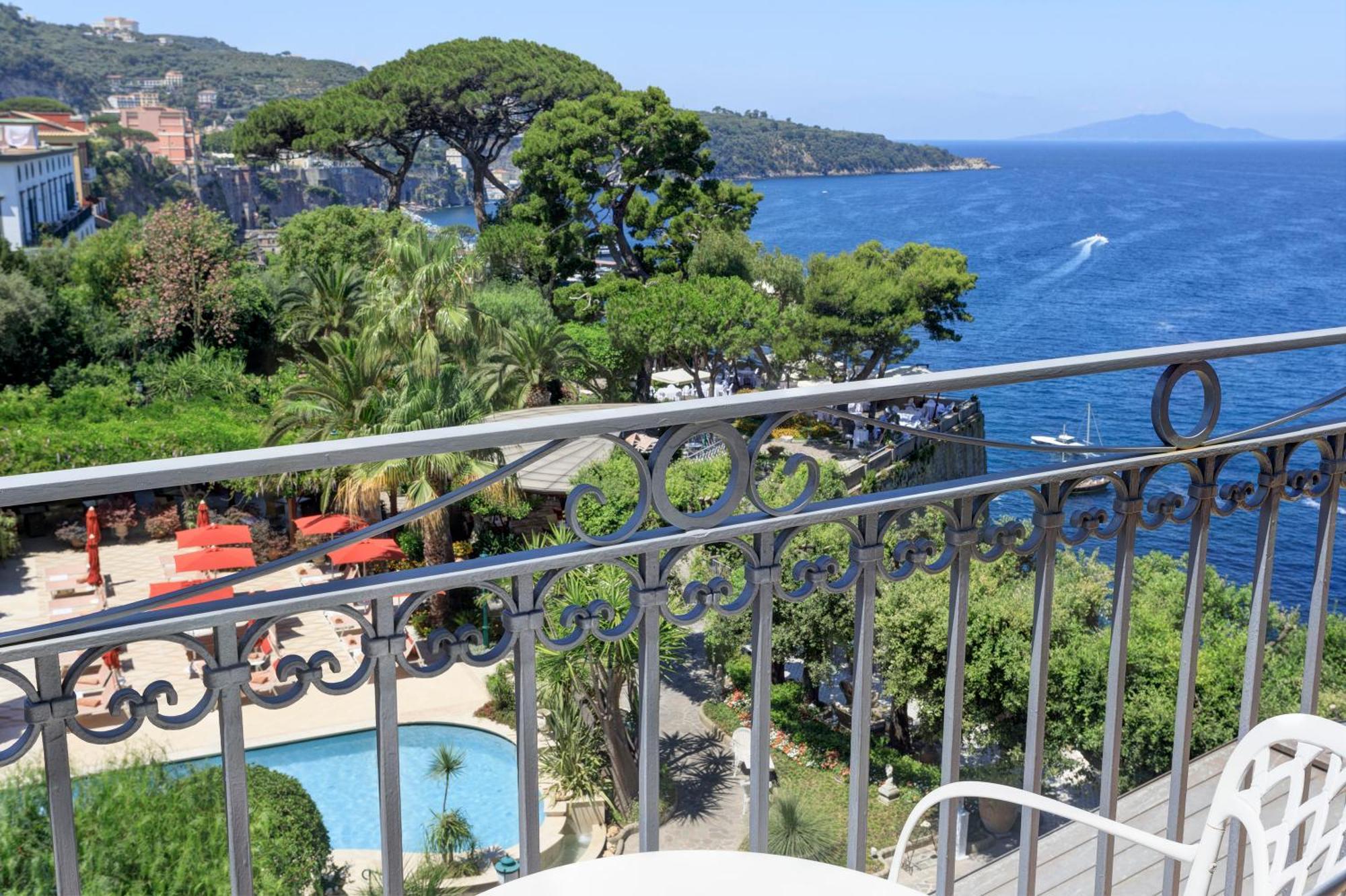 Deluxe Double or Twin Room Balcony