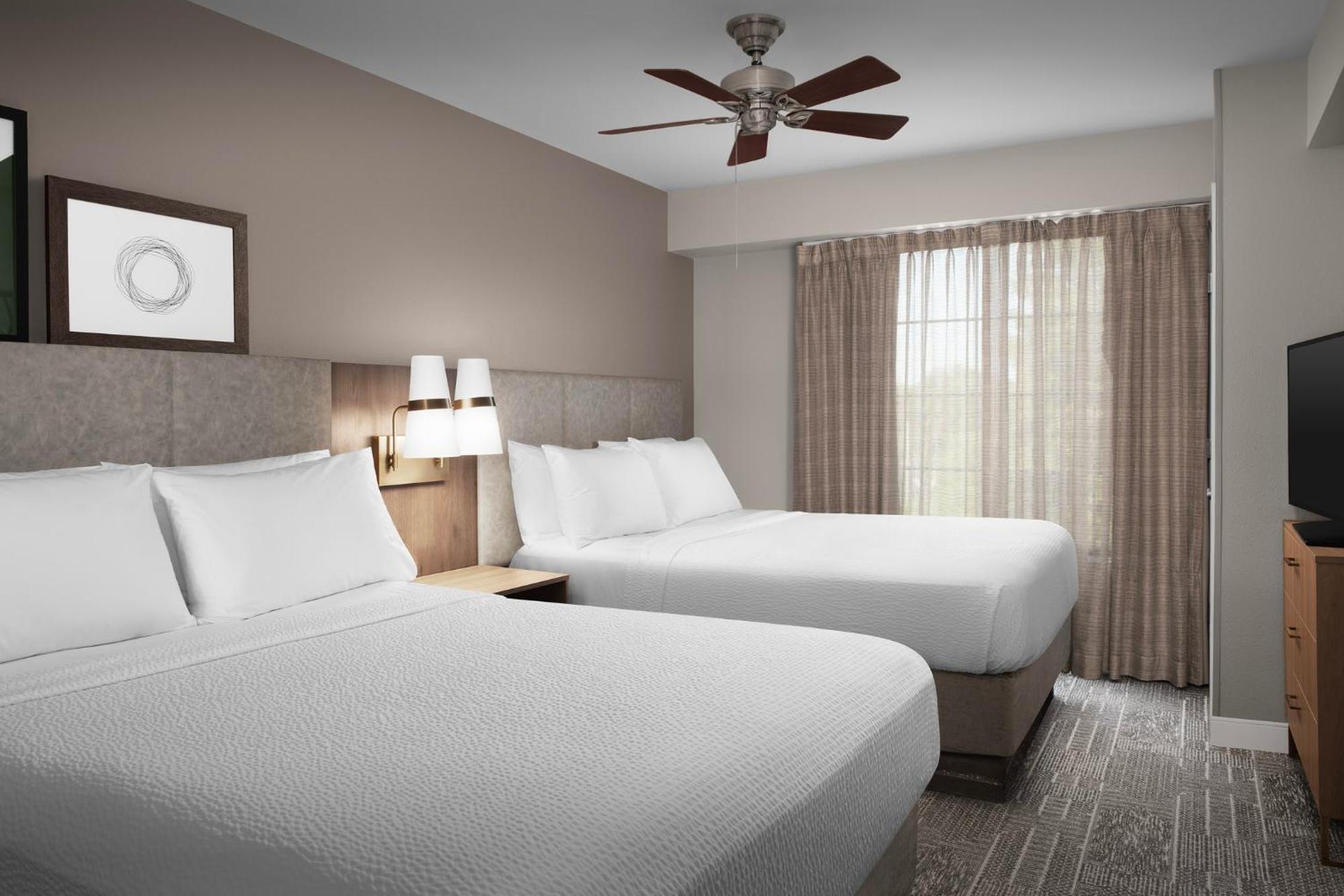 One-Bedroom Suite Two Queen Beds