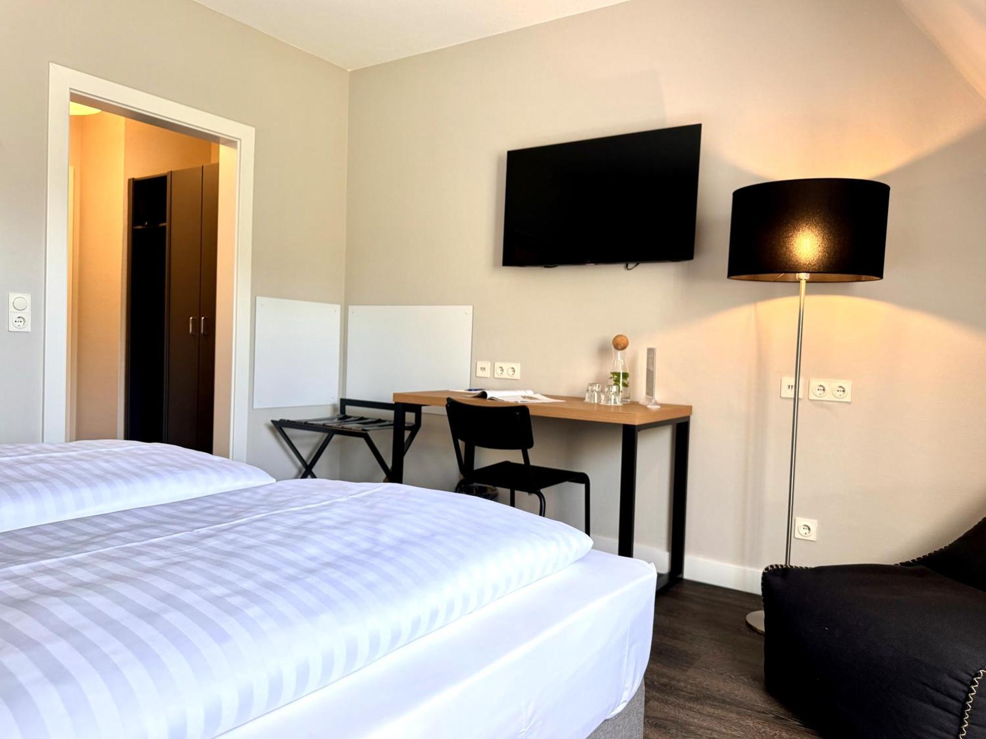 Economy Double Room