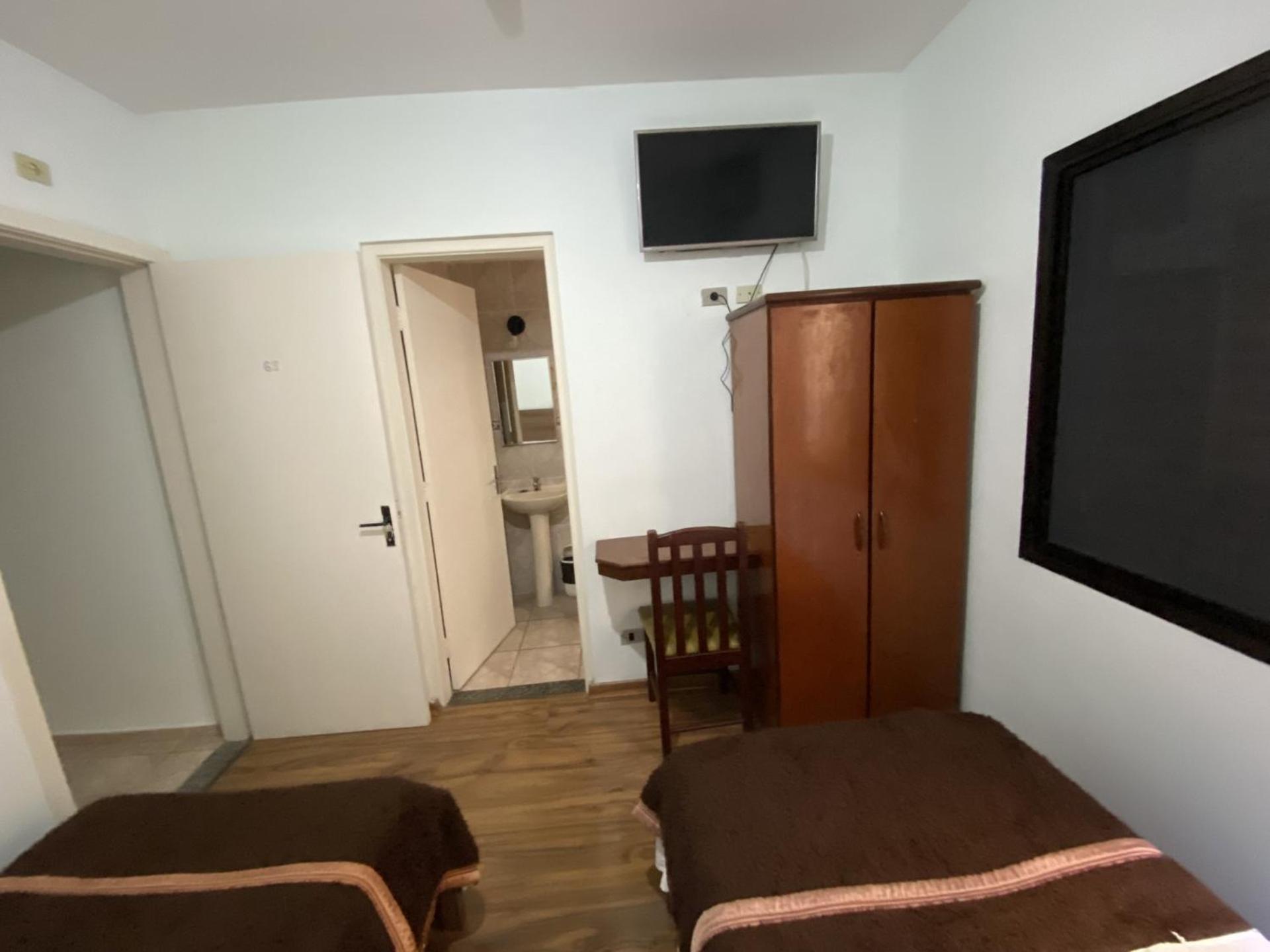 Economy Twin Room