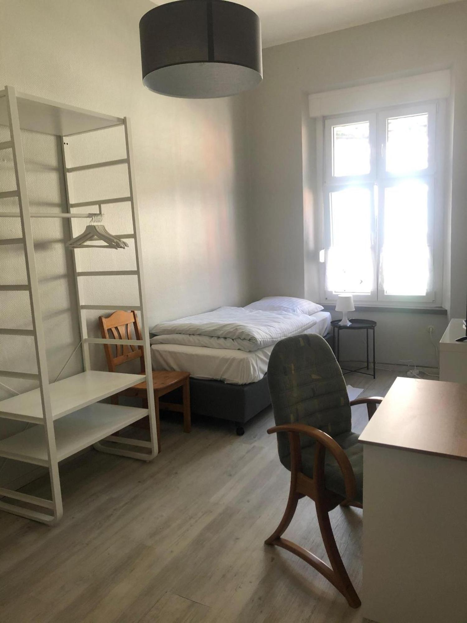 Single Room Private Bathroom