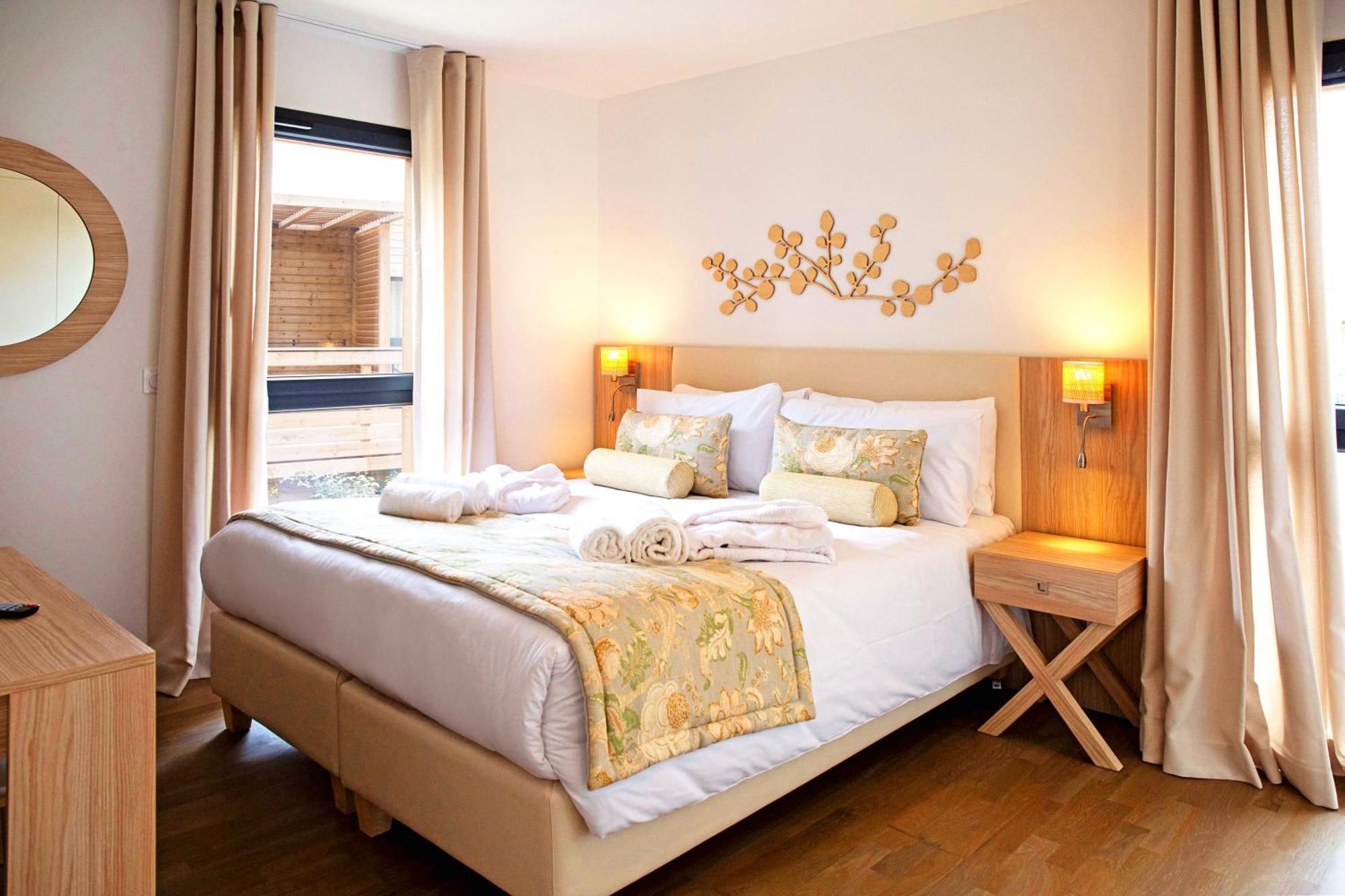 Three-Bedroom Villa Air conditioning Terrace Private Garden