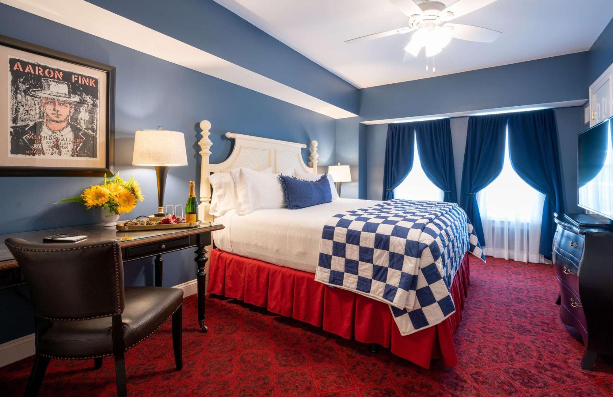 Deluxe King Room,1604767210:JPEG