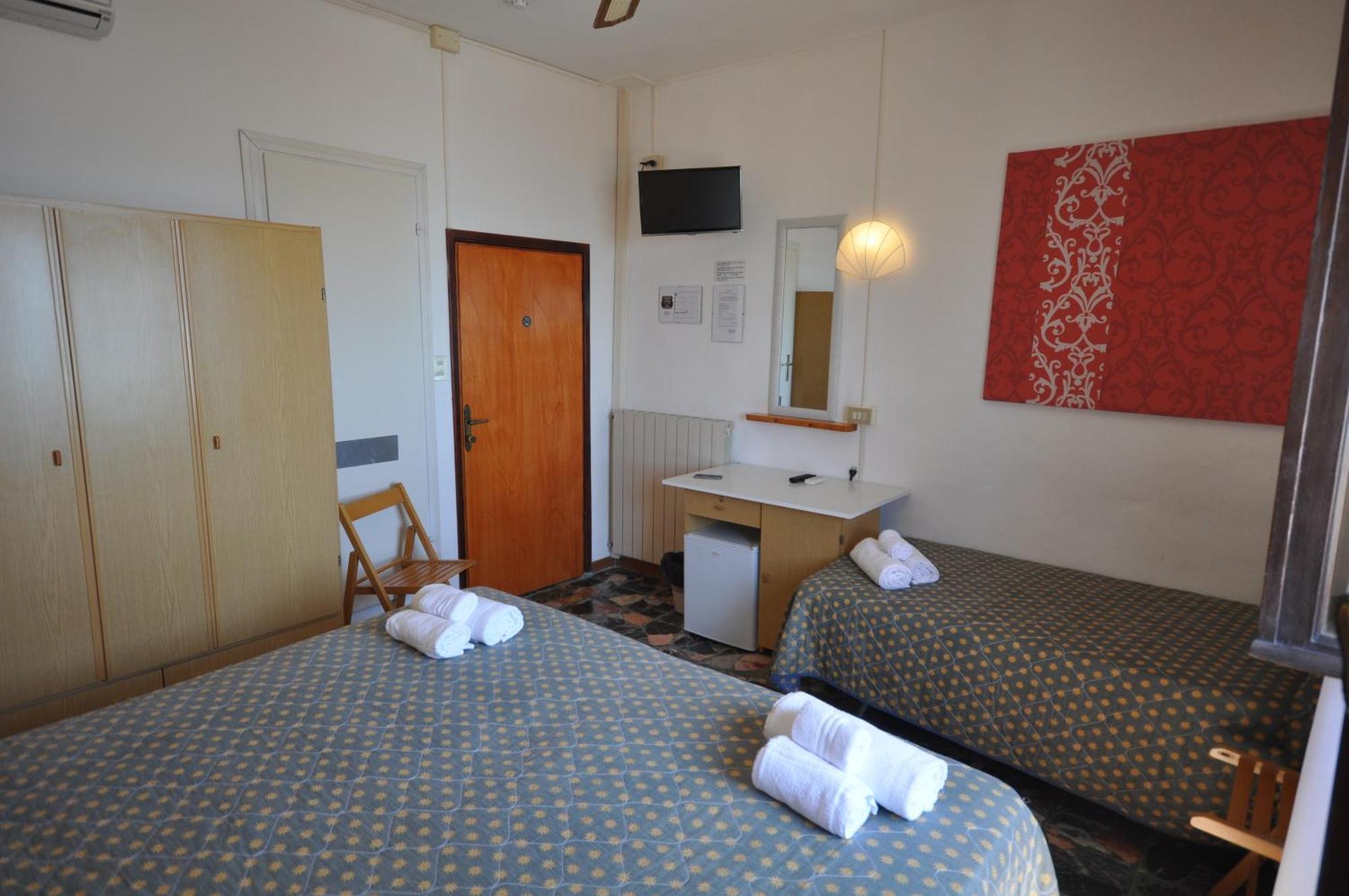 Triple Room Sea View