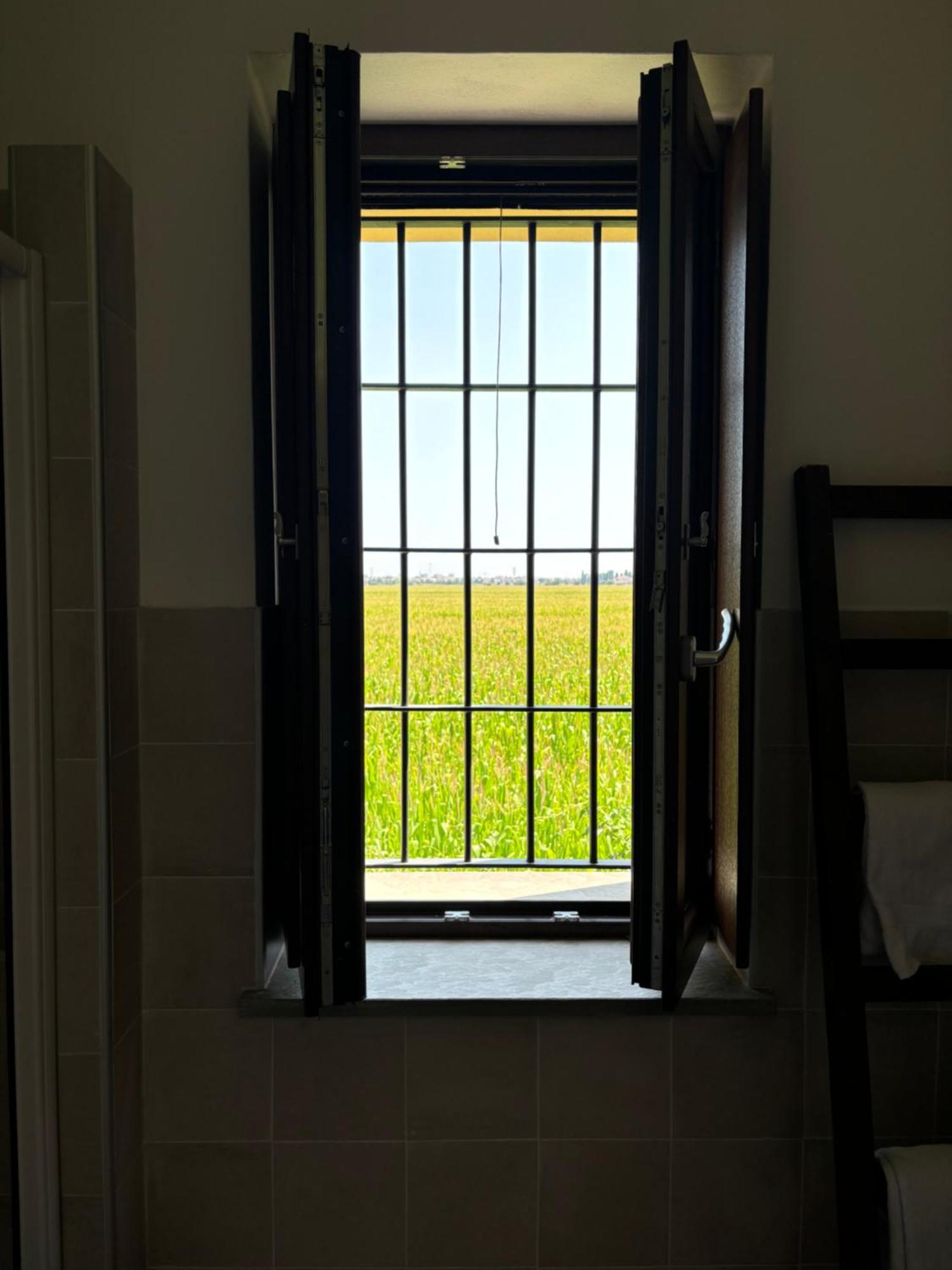 Double or Twin Room Private Bathroom