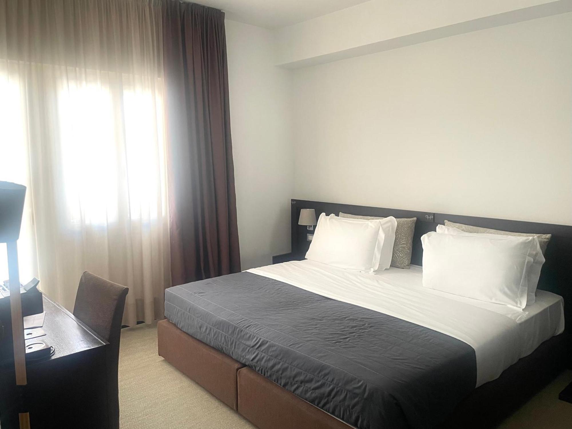 Comfort Double or Twin Room Terrace