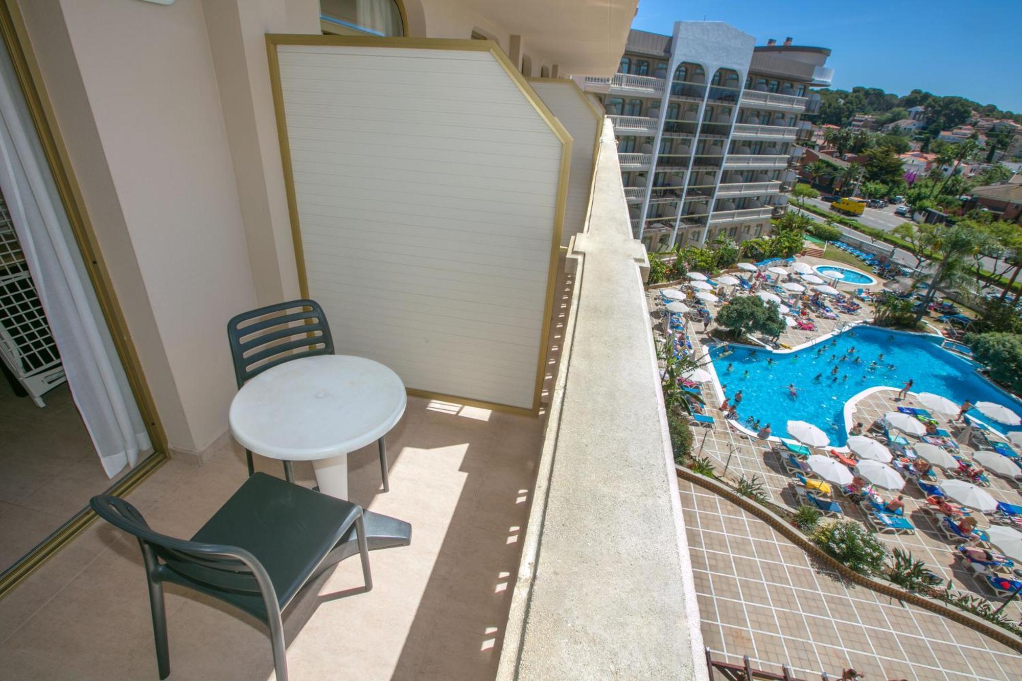 Appartement - Vue sur Piscine (1 Adulte)