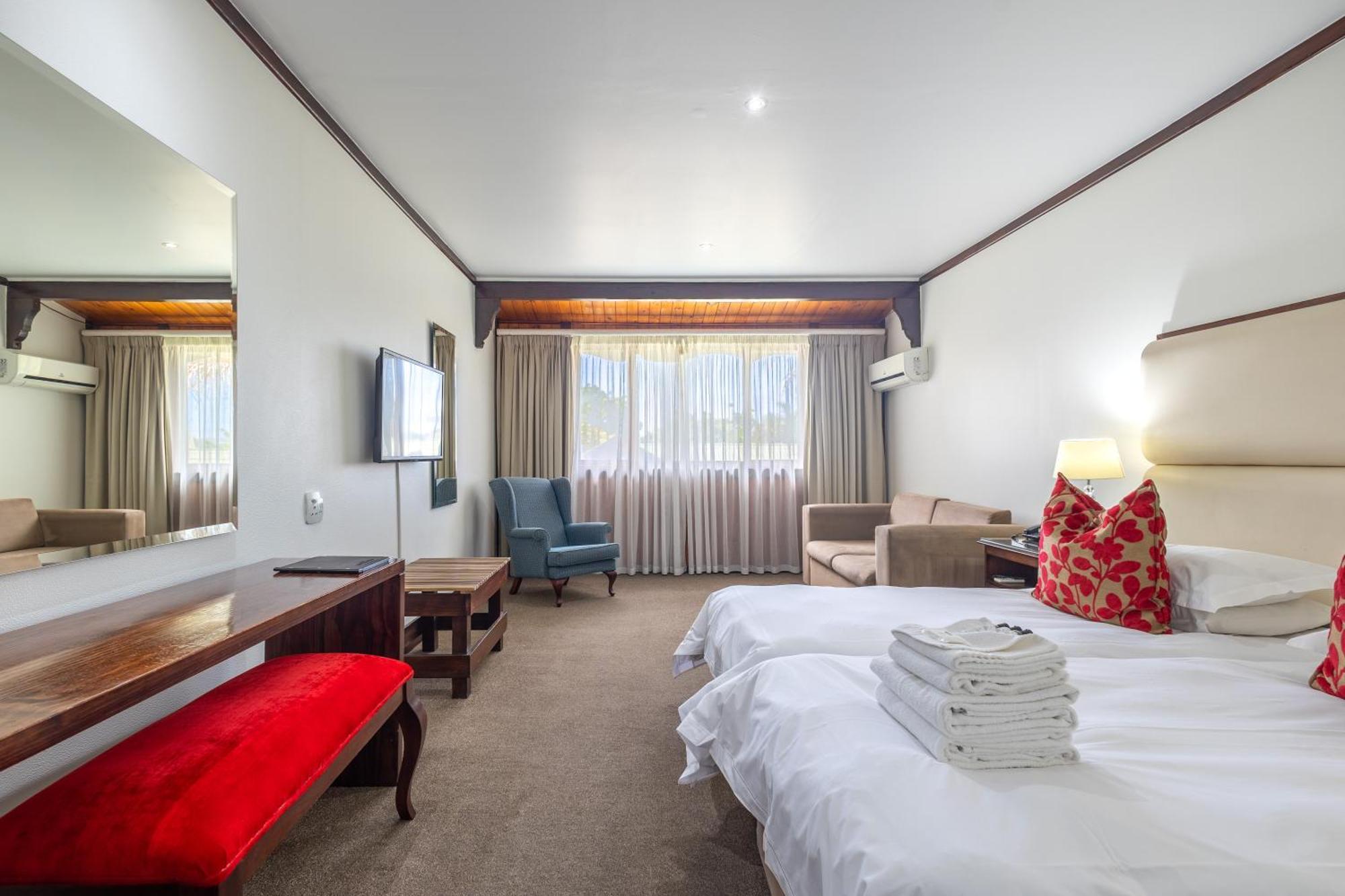 Luxury Room Log-Inn Wing
