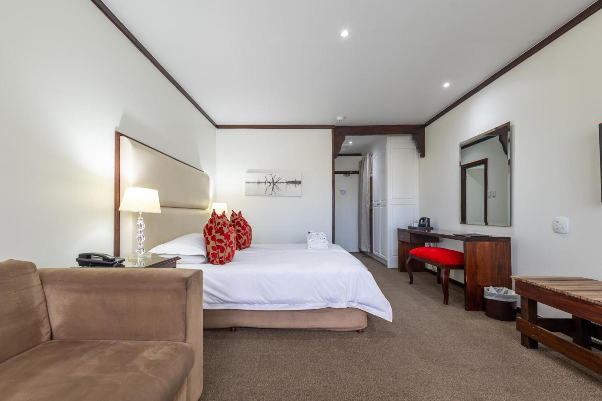 Luxury Room Log-Inn Wing