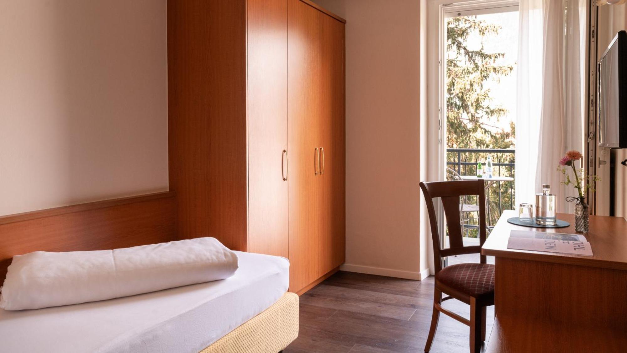 Single Room Solo